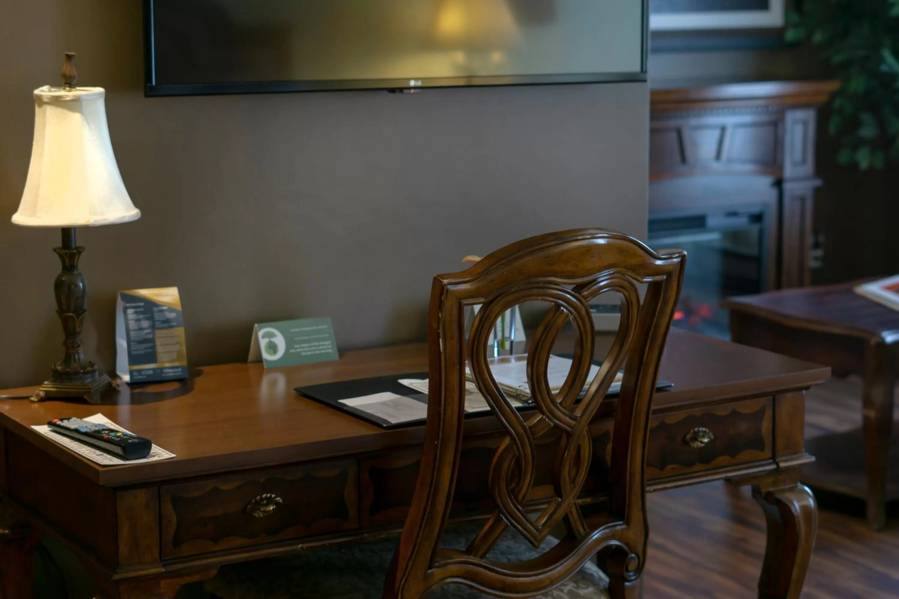 Seating area in Hotel Brossard