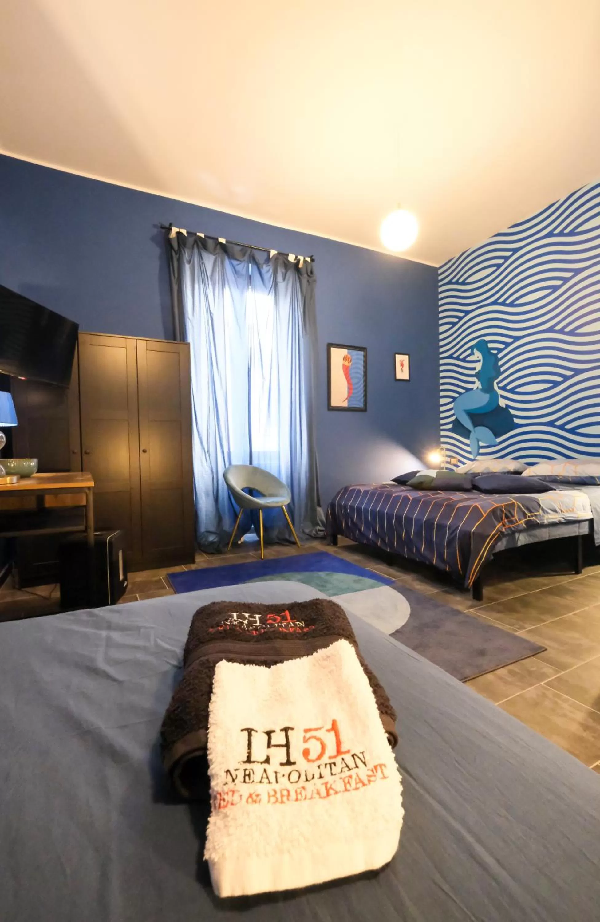 Bedroom, Bed in LH51 B&B