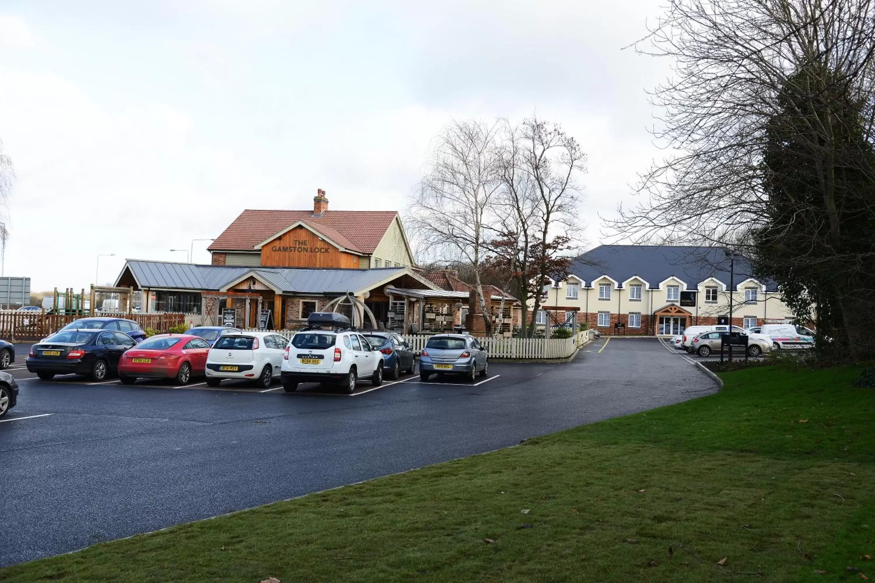 Property Building in Gamston Lock, Nottingham by Marston's Inns