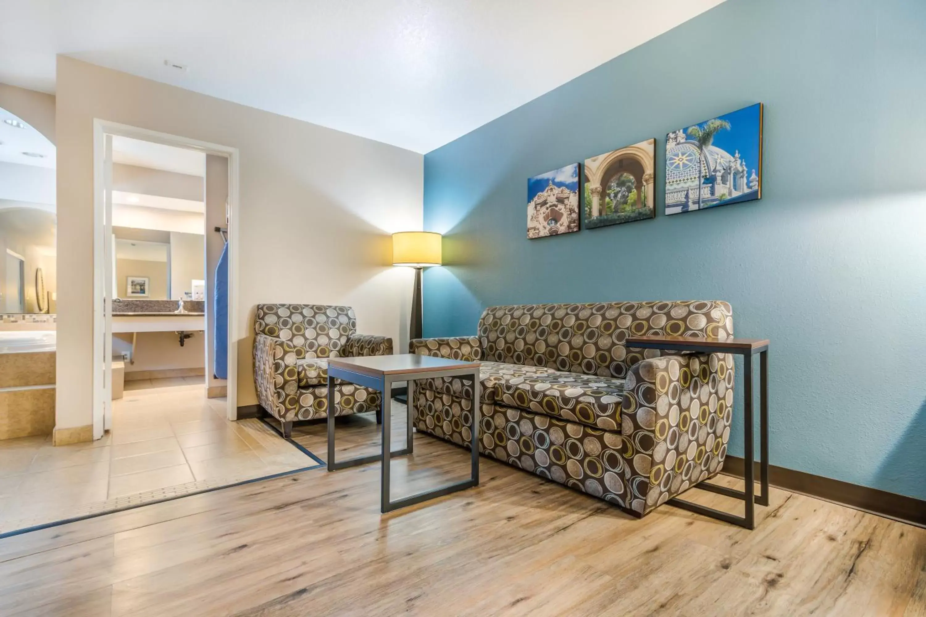 Seating Area in Hotel Hacienda at Ontario Ranch