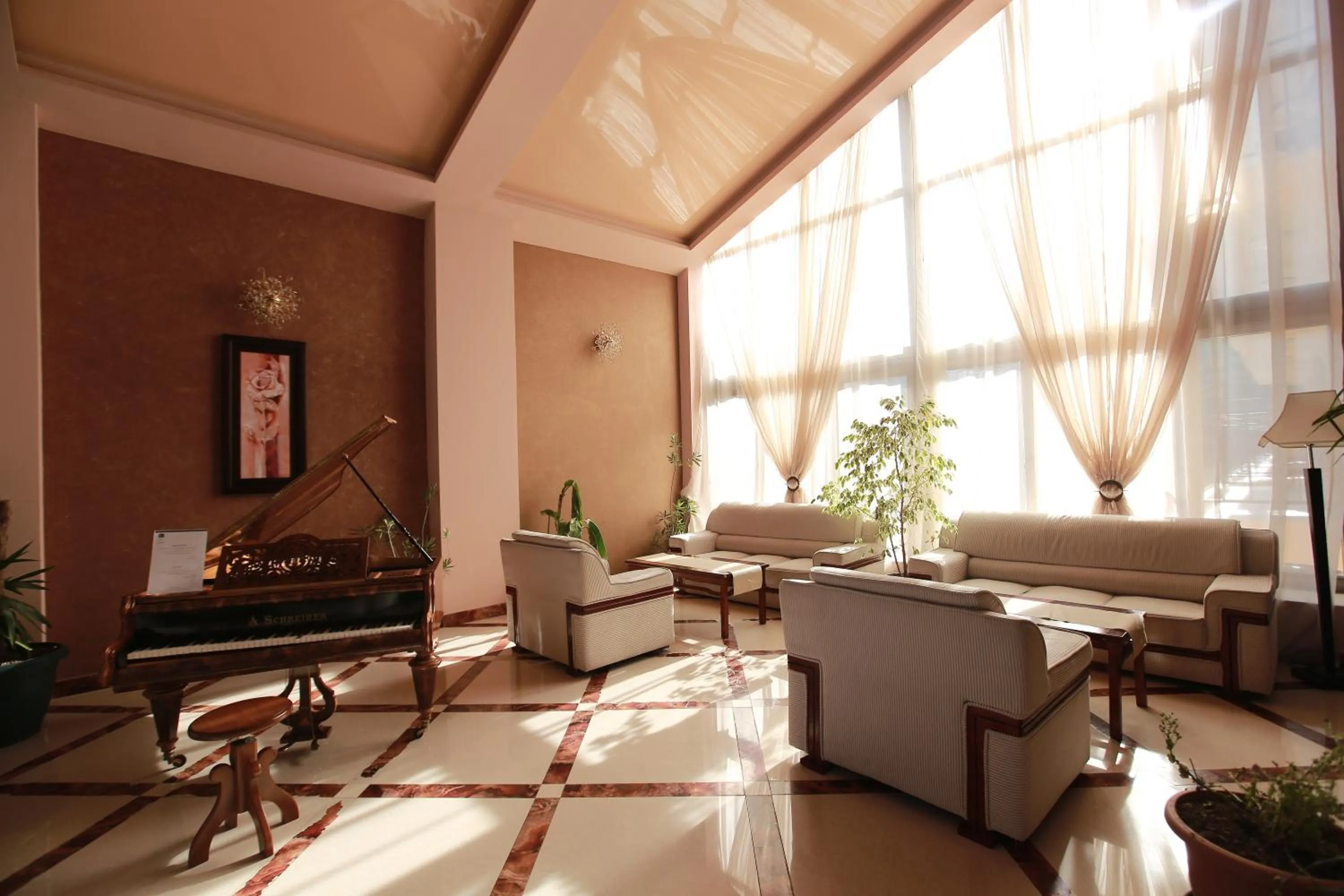 Seating area in Best Western Plus Paradise Hotel Dilijan