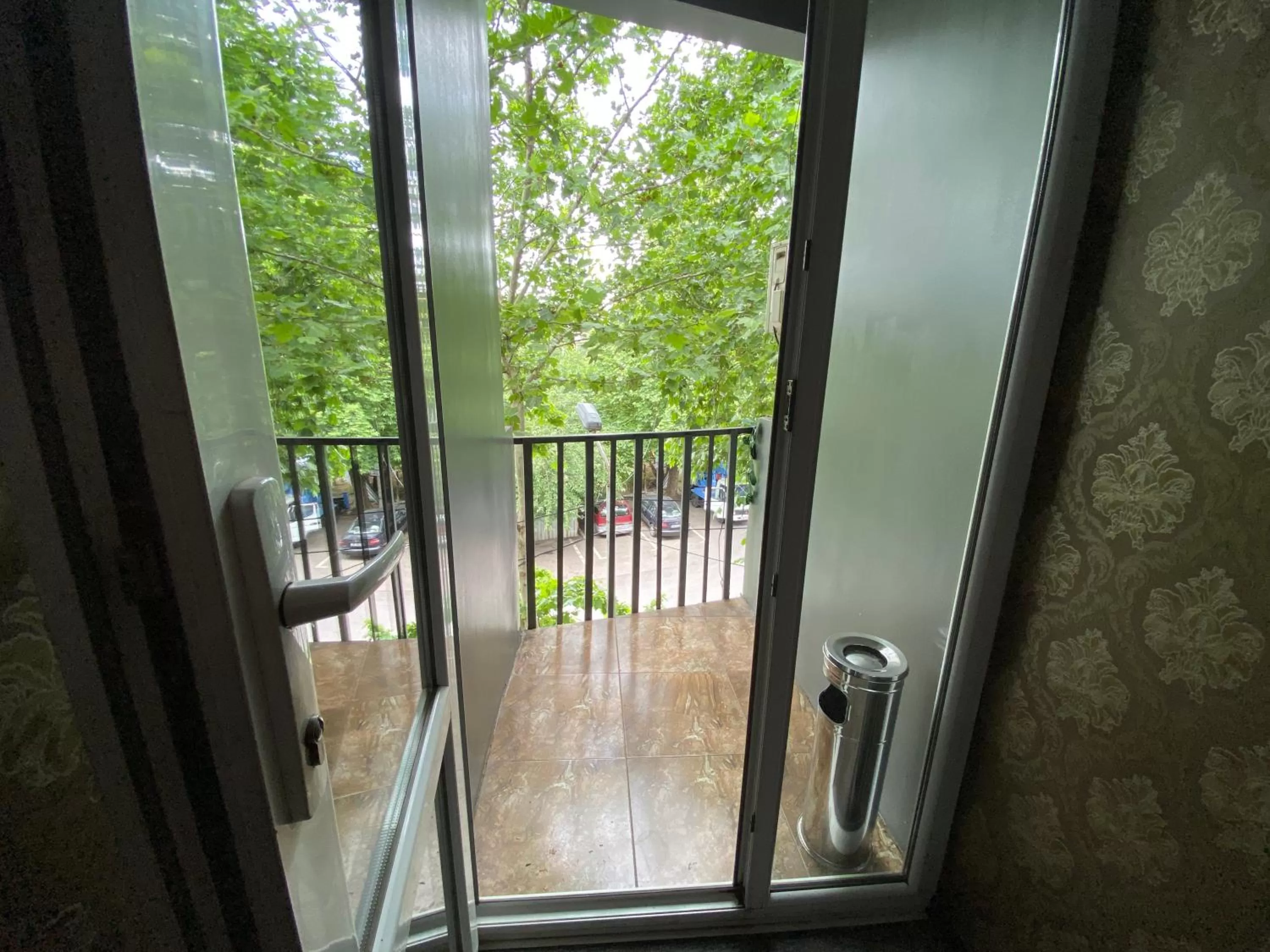 Neighbourhood in Hotel Shalimar