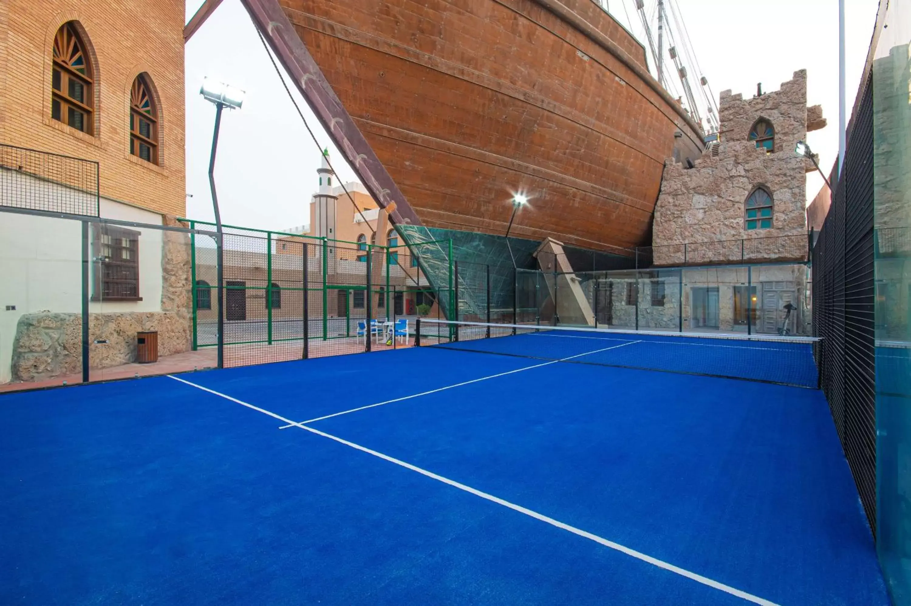 Spa and wellness centre/facilities, Tennis/Squash in Radisson Blu Hotel, Kuwait