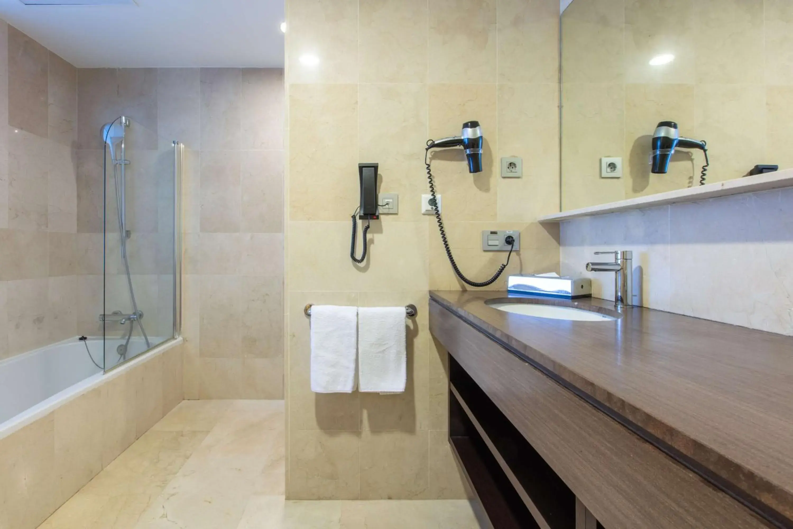 Shower, Bathroom in Radisson Blu Resort Gran Canaria