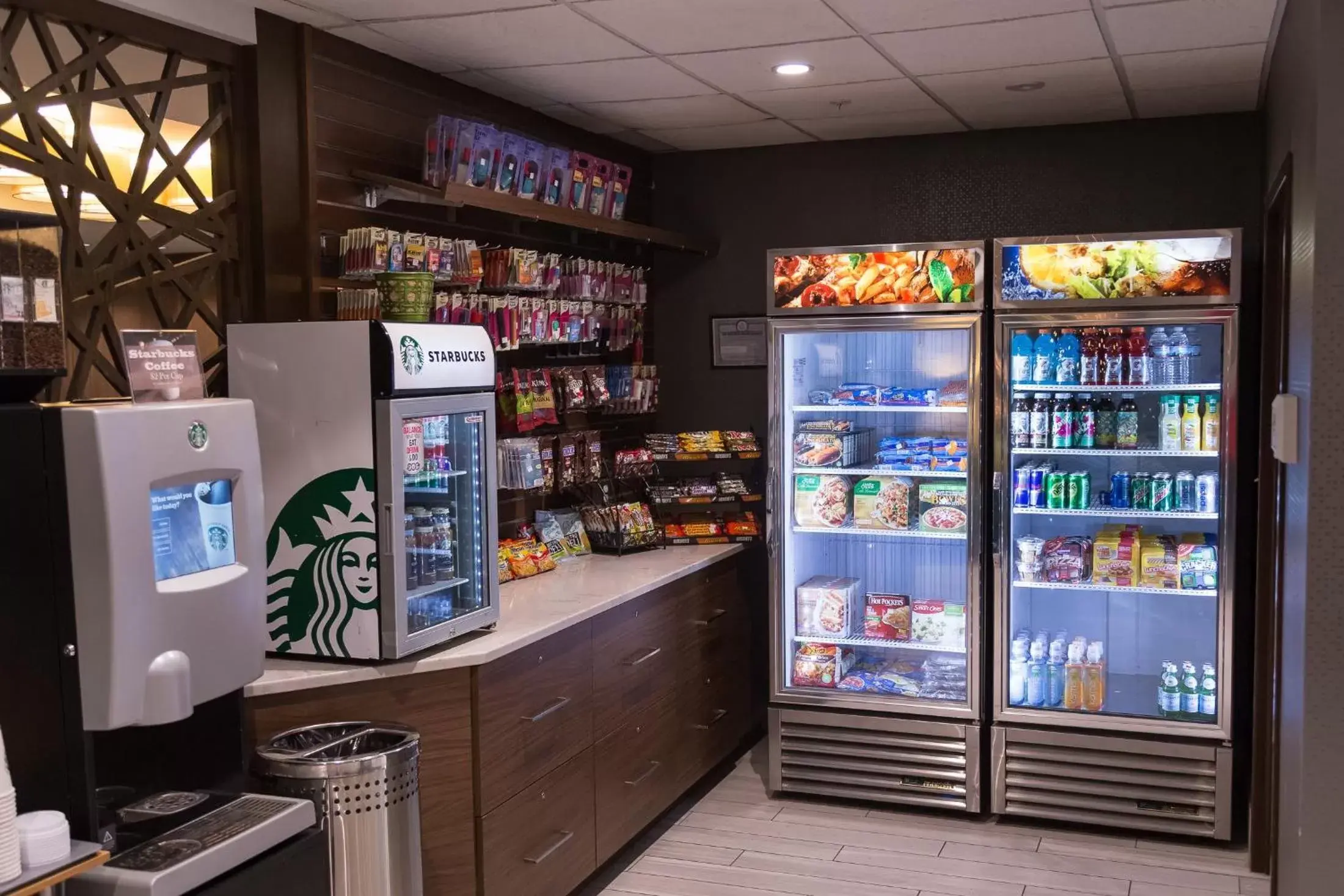 Other, Supermarket/Shops in Holiday Inn & Suites Syracuse Airport - Liverpool, an IHG Hotel