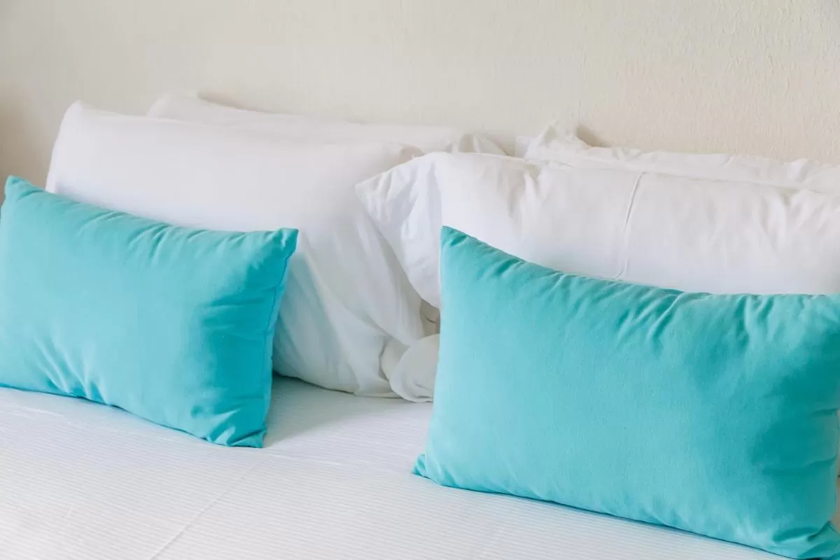 Bed in Hôtel Les Liserons de Mougins