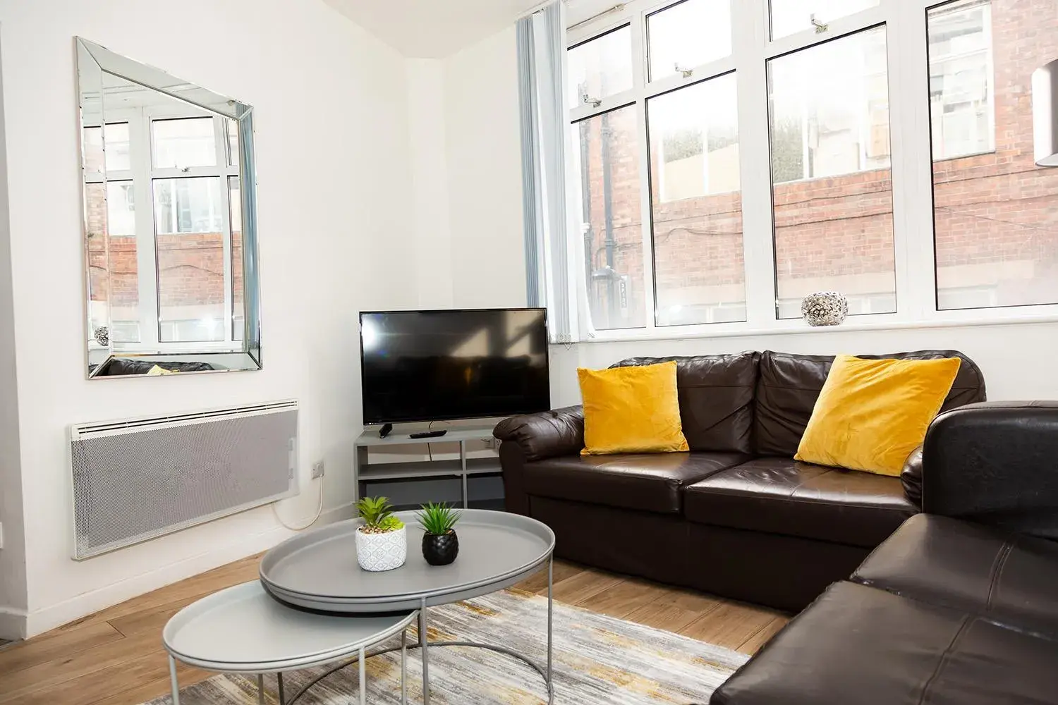 Living room, Seating Area in Alexander Apartments Powdene House