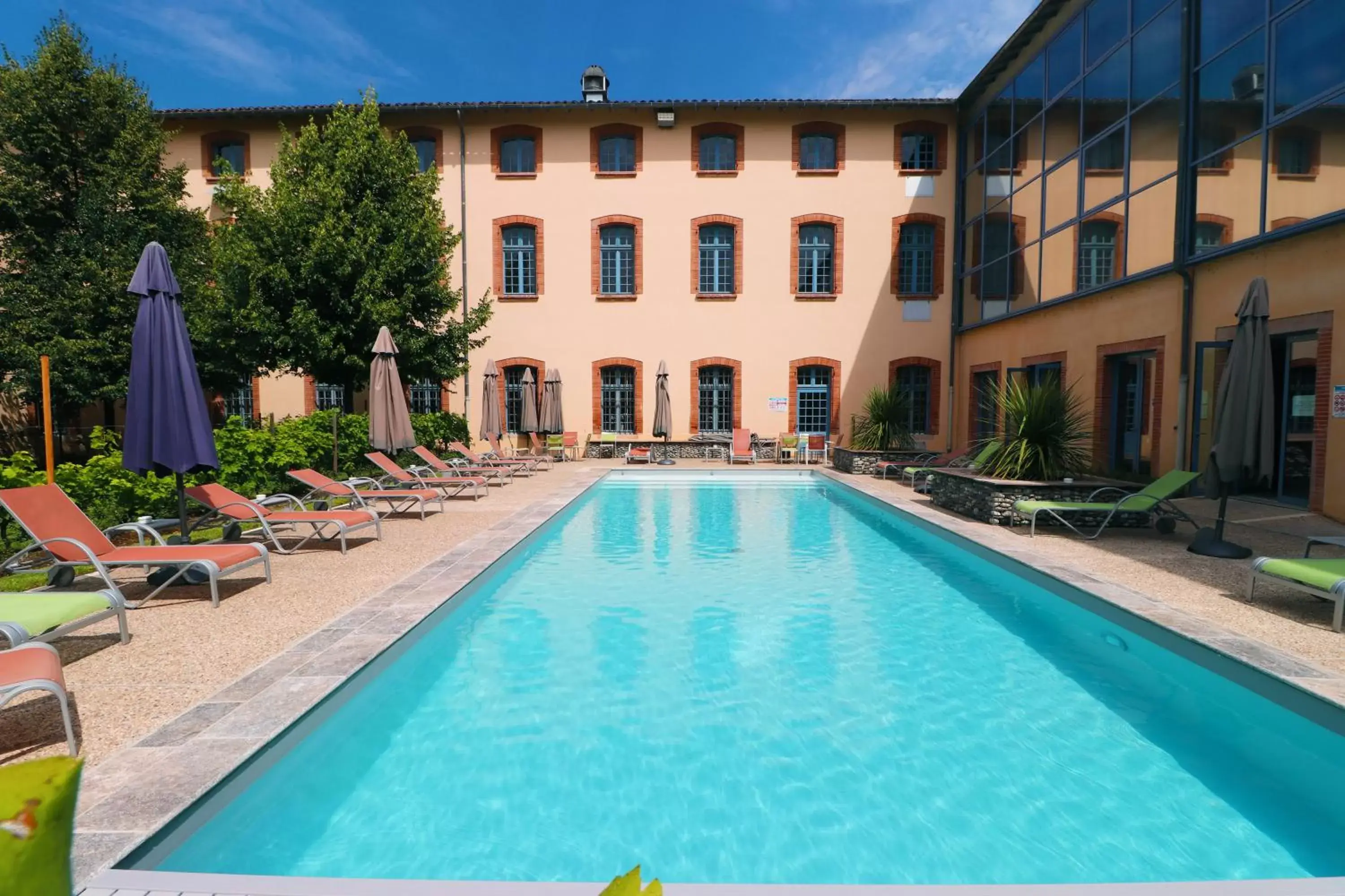 Property building, Swimming Pool in Abbaye des Capucins Spa & Resort