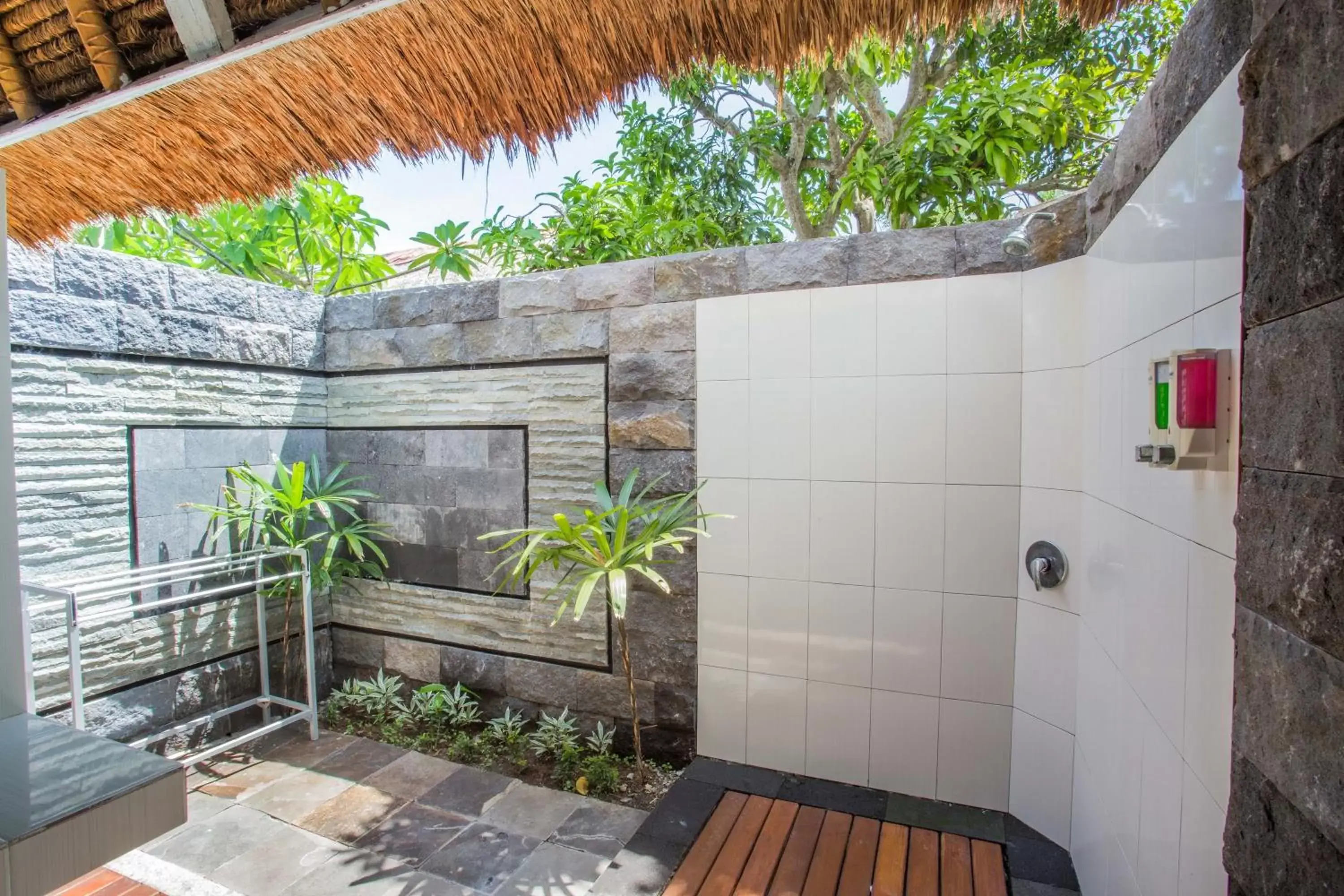 Bathroom in Bay Shore Huts