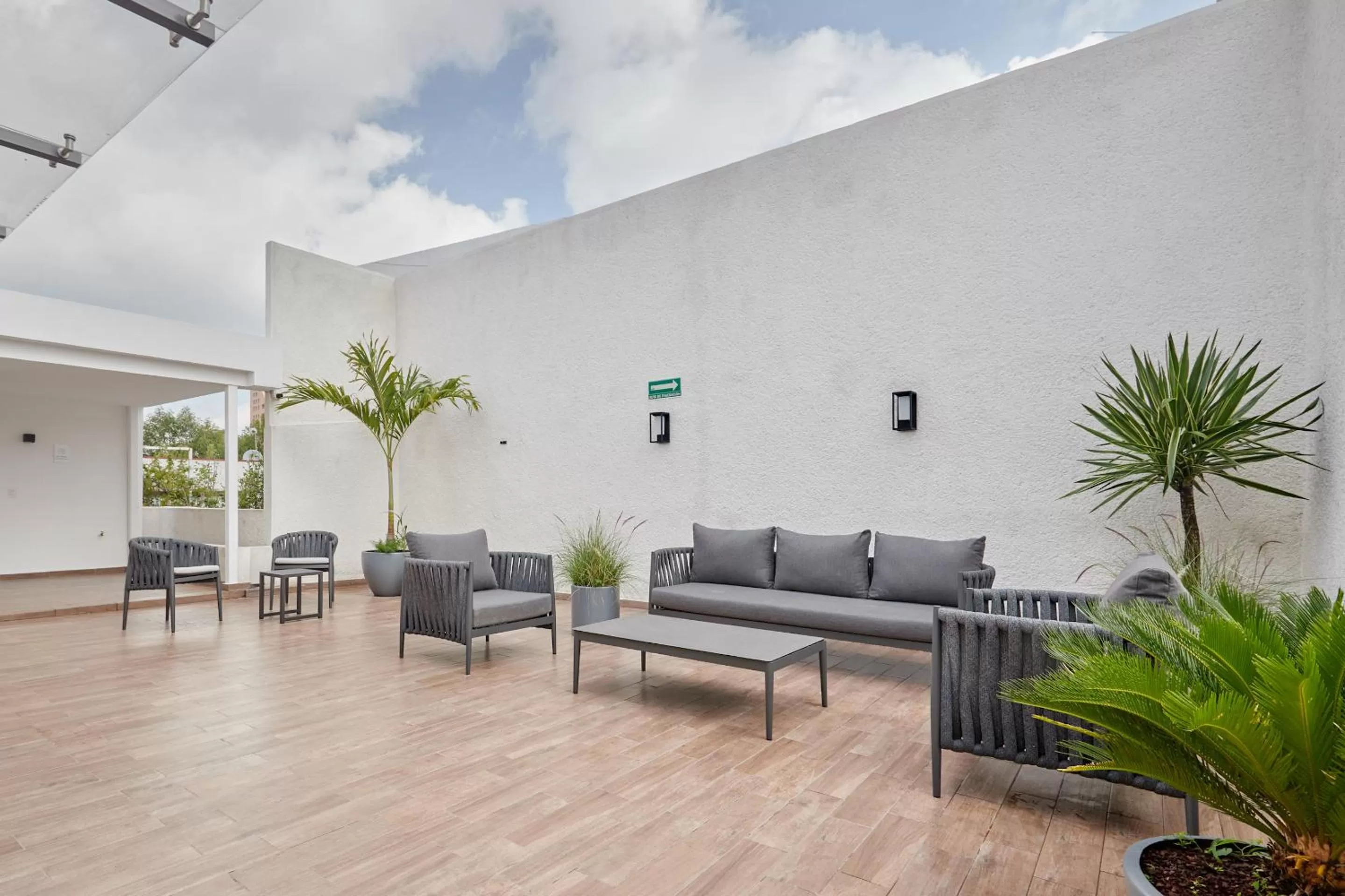 Patio in Sonder Casa Tais