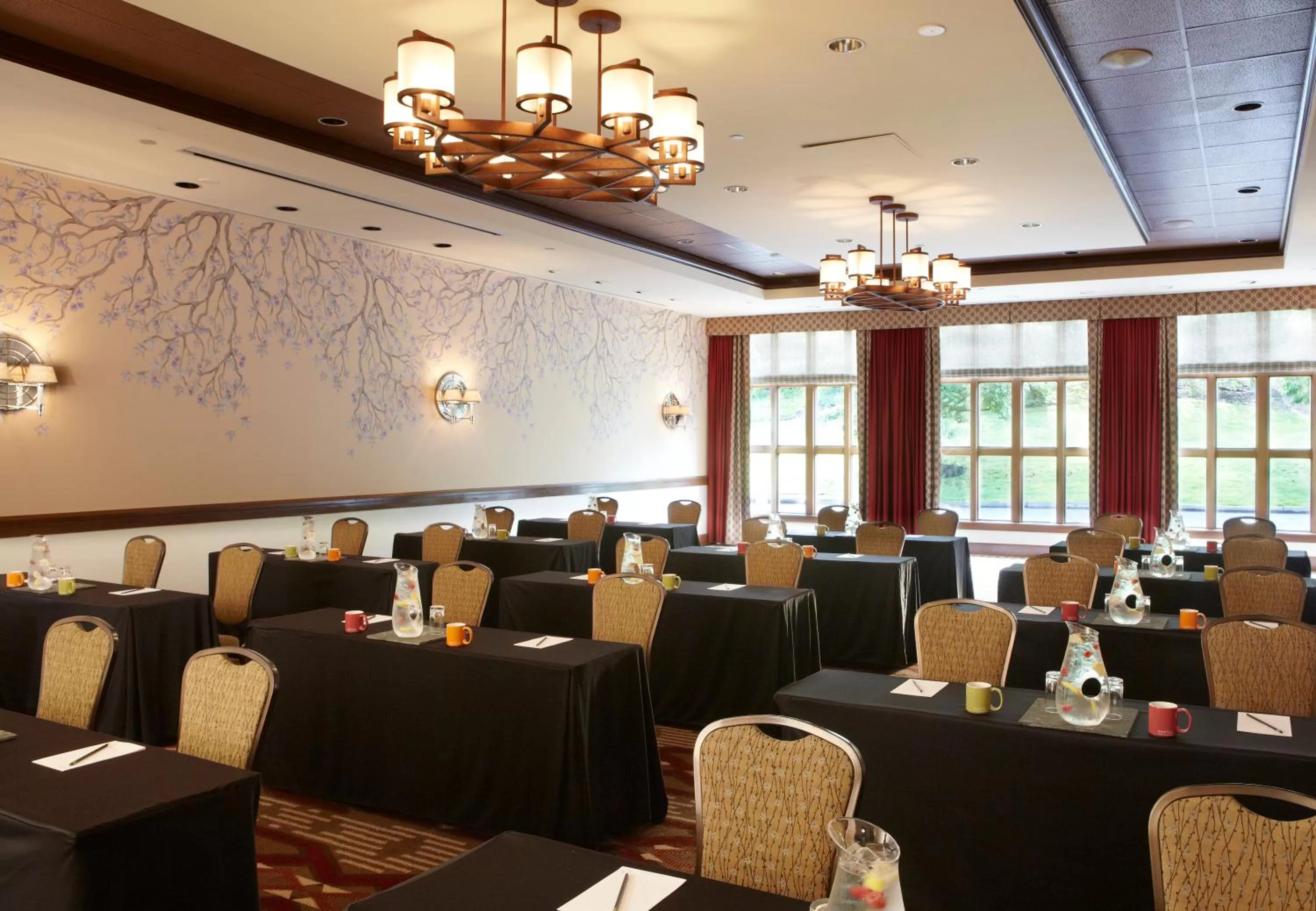 Meeting/conference room in Kimpton Riverplace Hotel by IHG