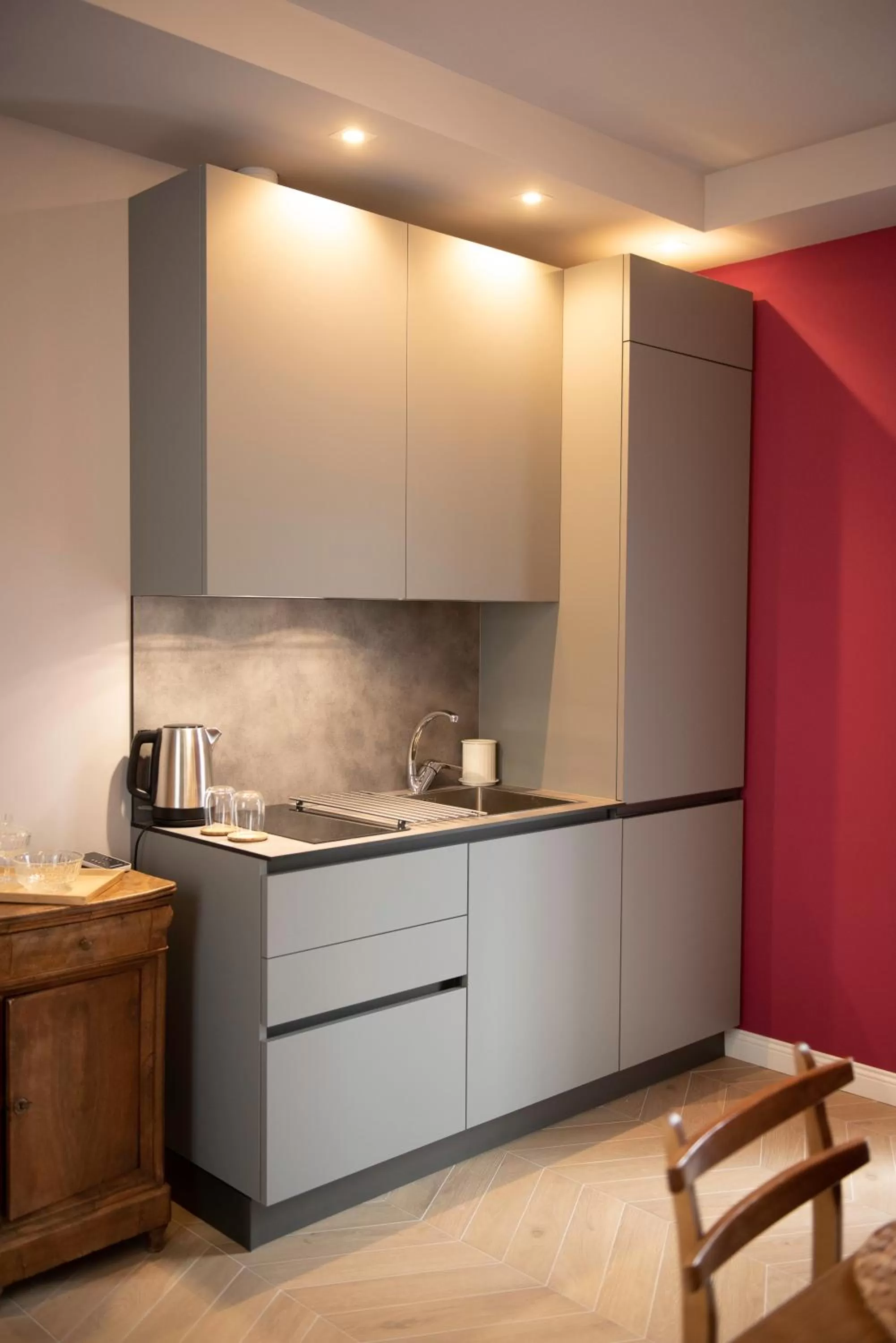 Kitchen or kitchenette, Kitchen/Kitchenette in CASA Room Apartments Machiavelli 13