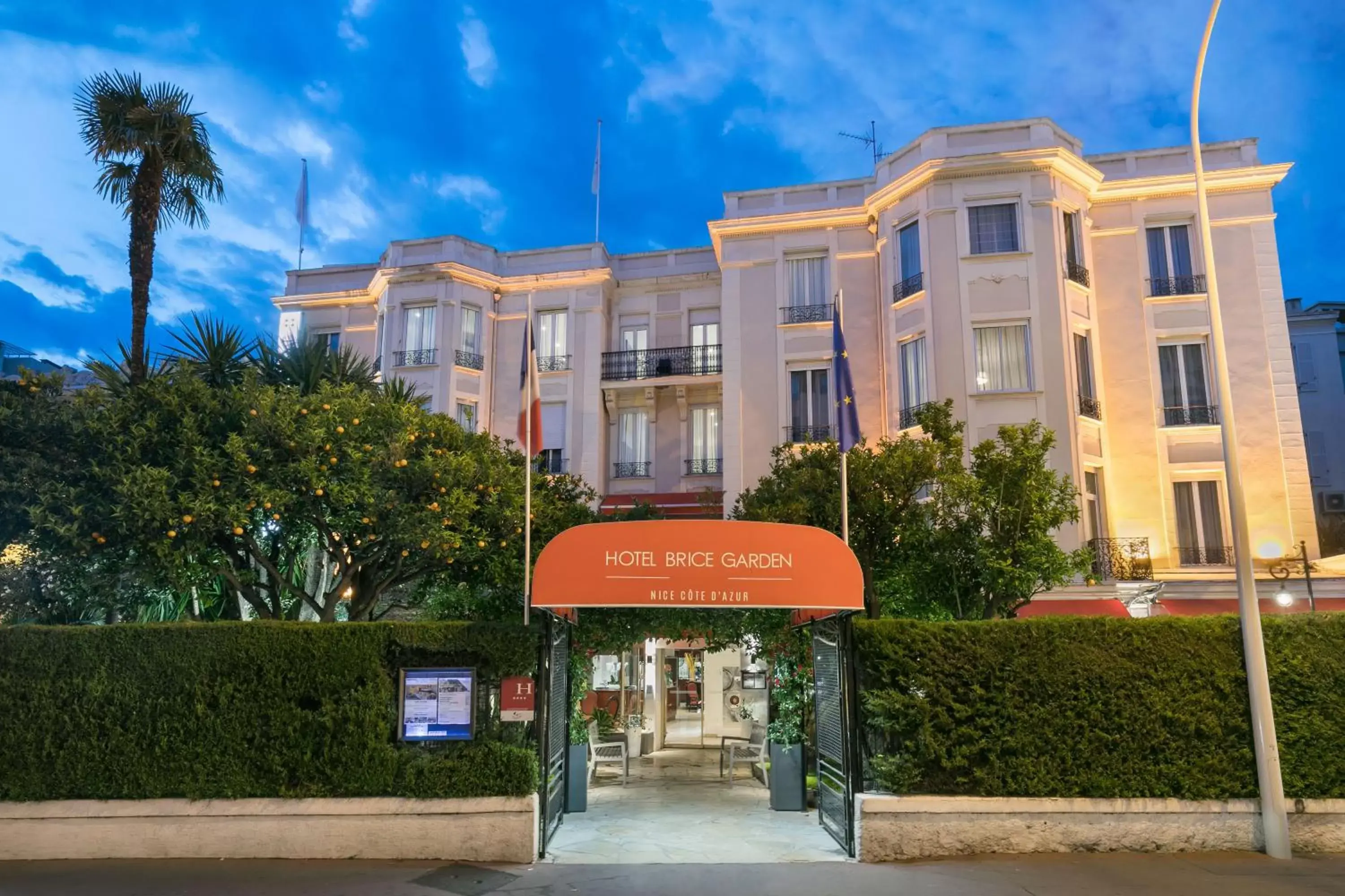 Facade/entrance, Property Building in Best Western Plus Hôtel Brice Garden Nice
