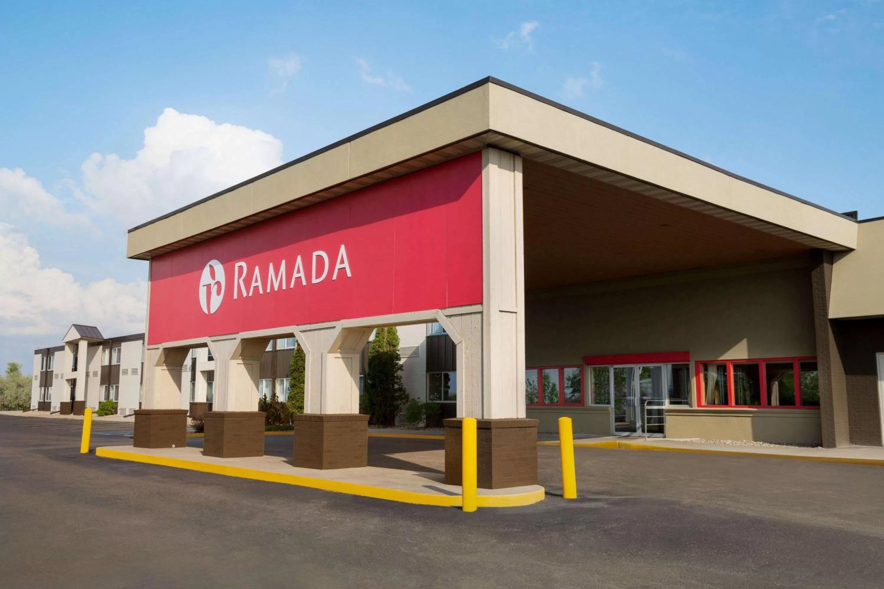 Property building in Ramada by Wyndham Bismarck