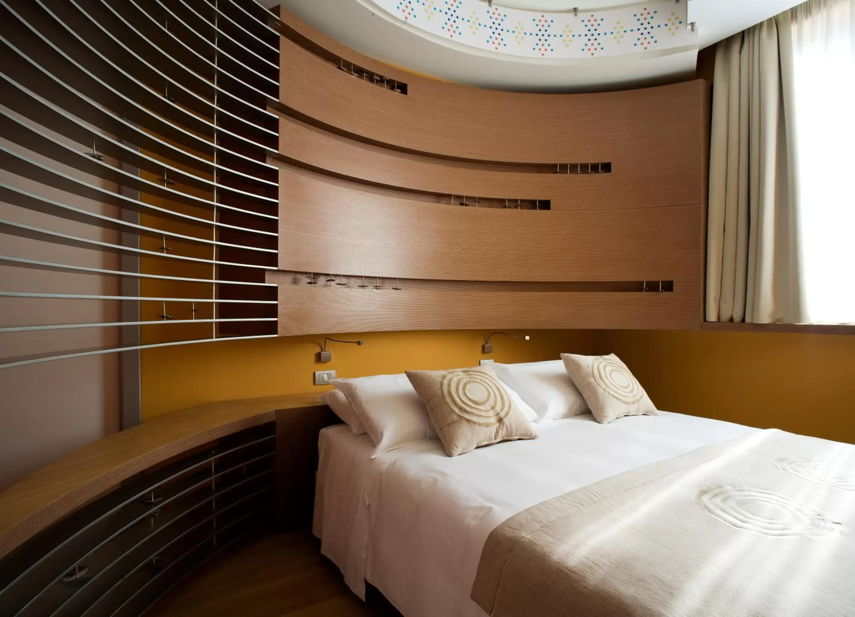 Bed in Eos Hotel
