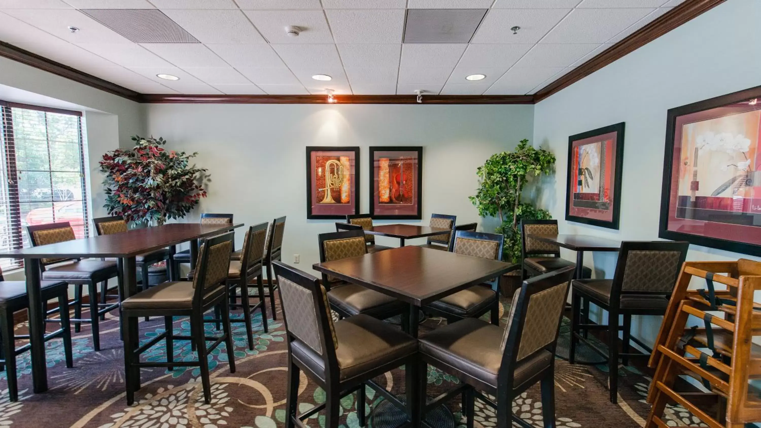 Other, Restaurant/Places to Eat in Staybridge Suites Wilmington East, an IHG Hotel