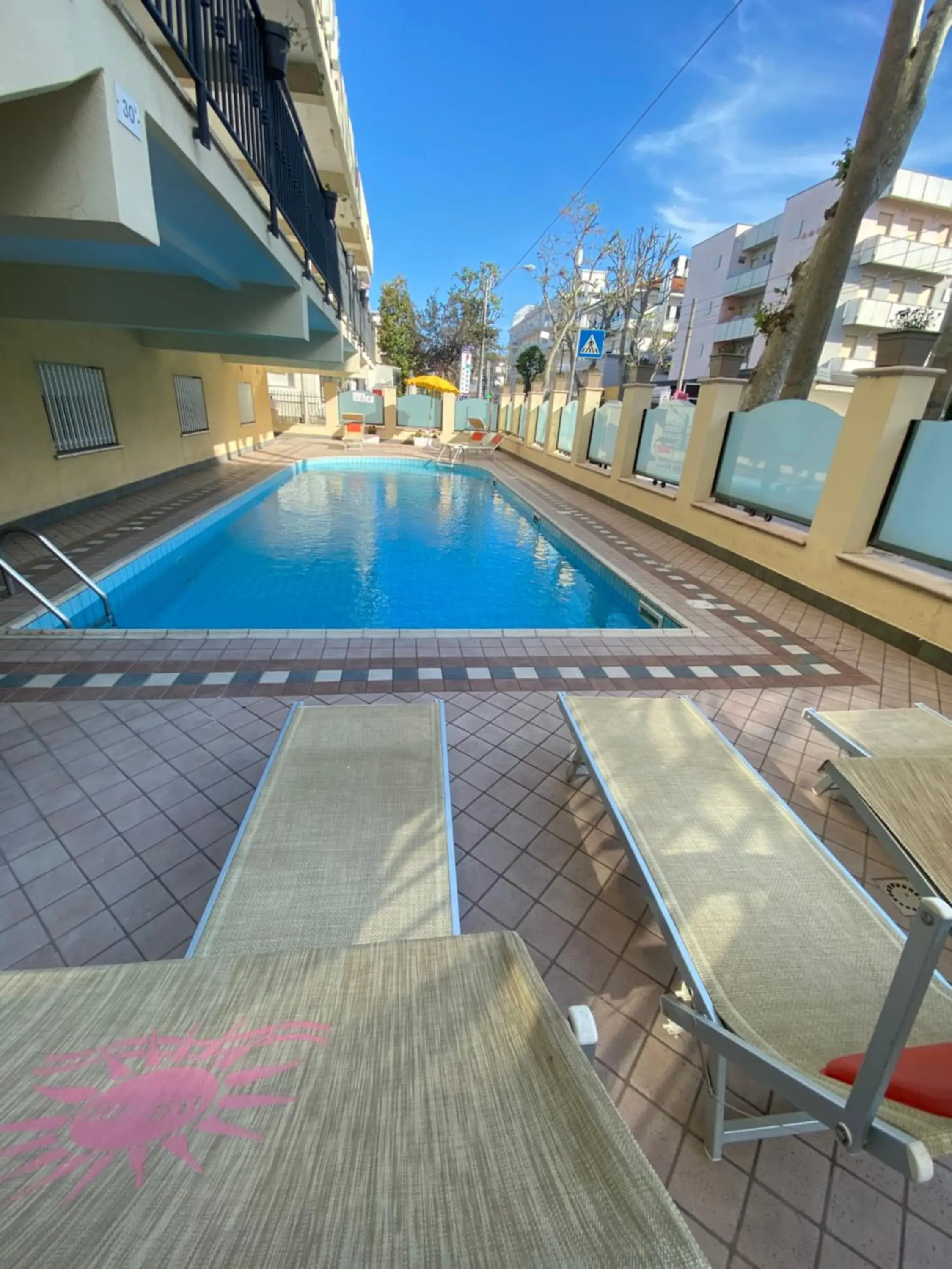 Swimming Pool in Hotel Artide