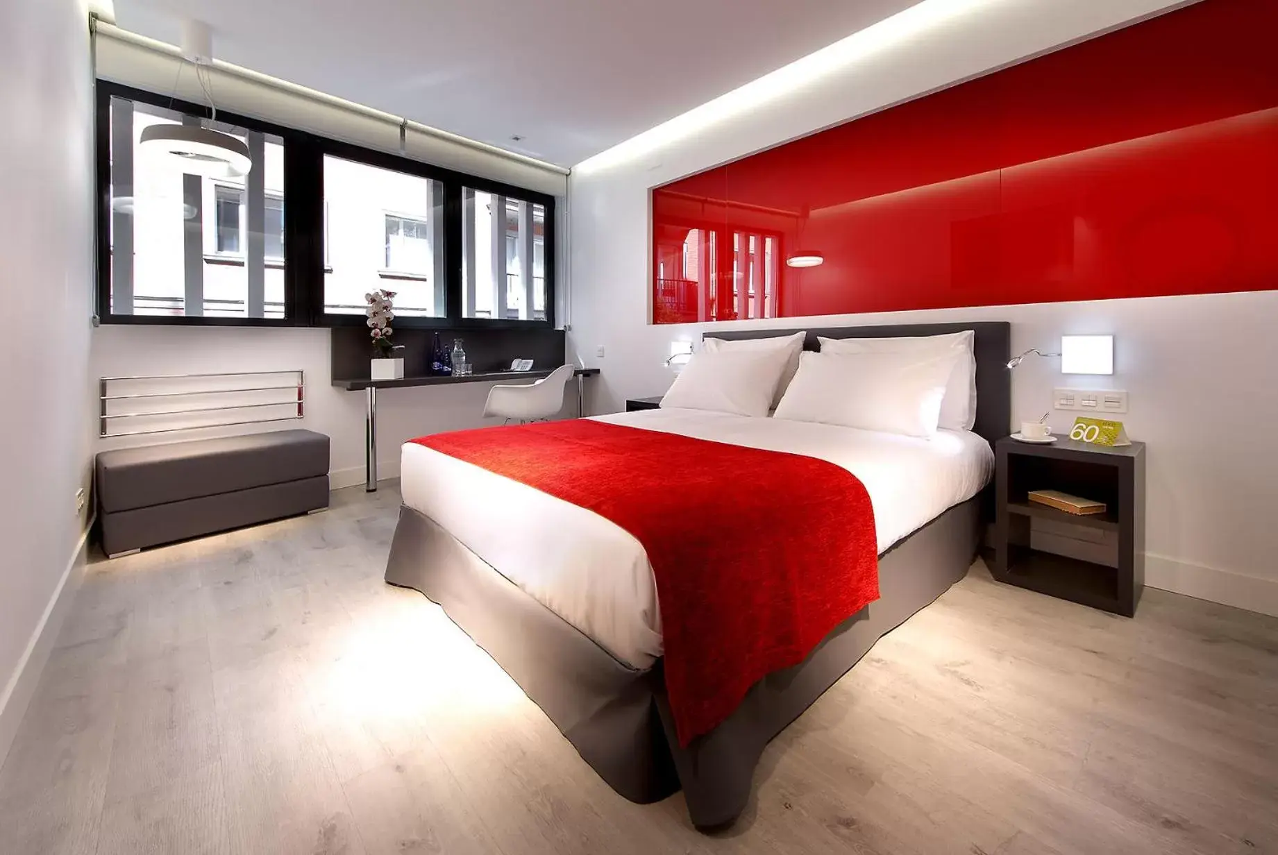 Bedroom, Bed in Eurostars Central