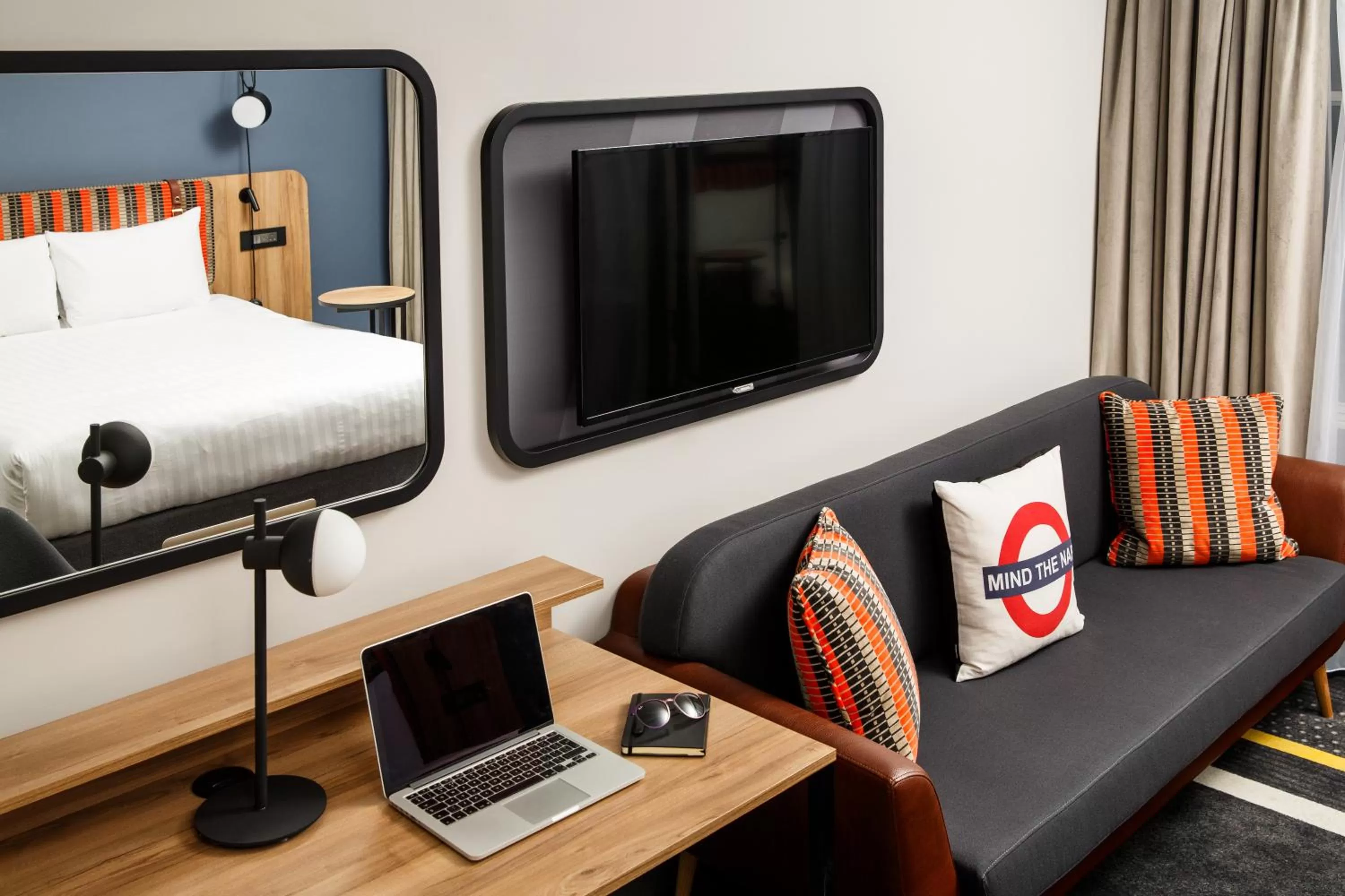 TV and multimedia, Bed in ibis Styles London Gloucester Road