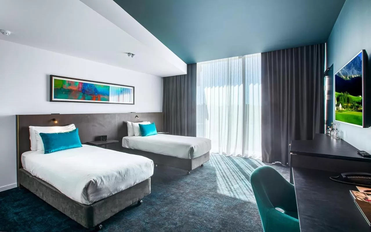 Bed in Eatons Hill Hotel