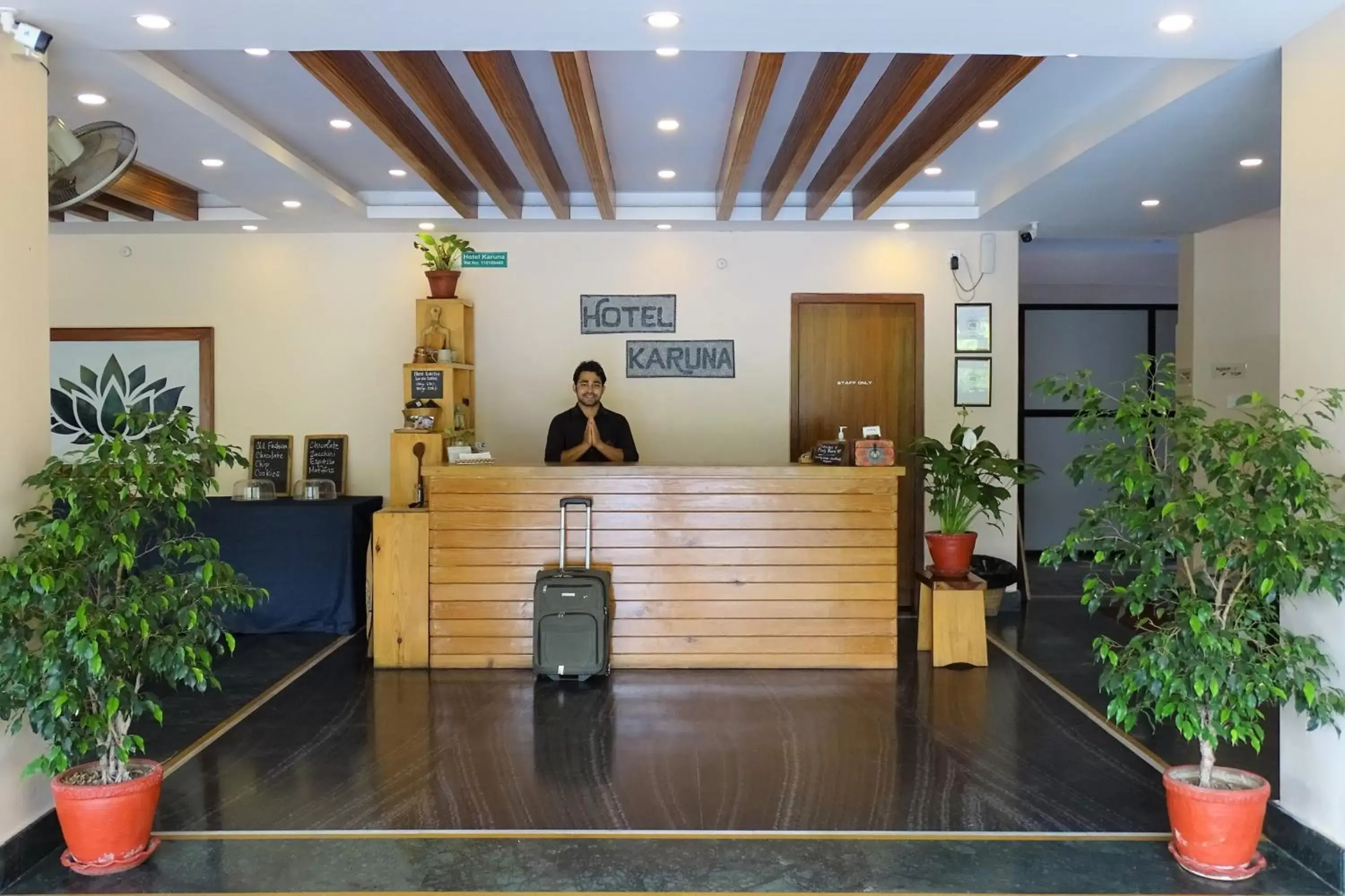 Staff, Lobby/Reception in Hotel Karuna