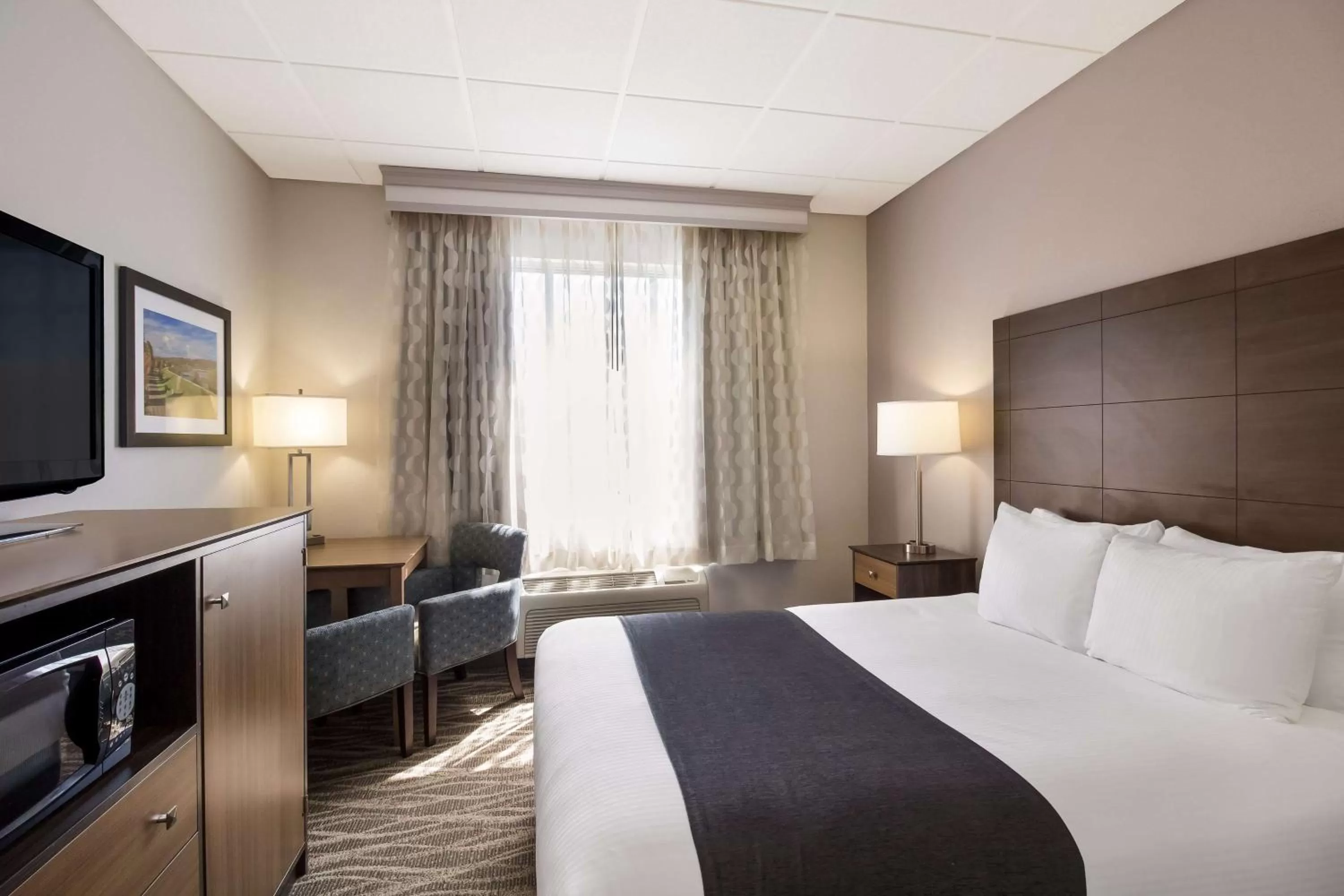 Bedroom, Bed in Best Western Lock Haven