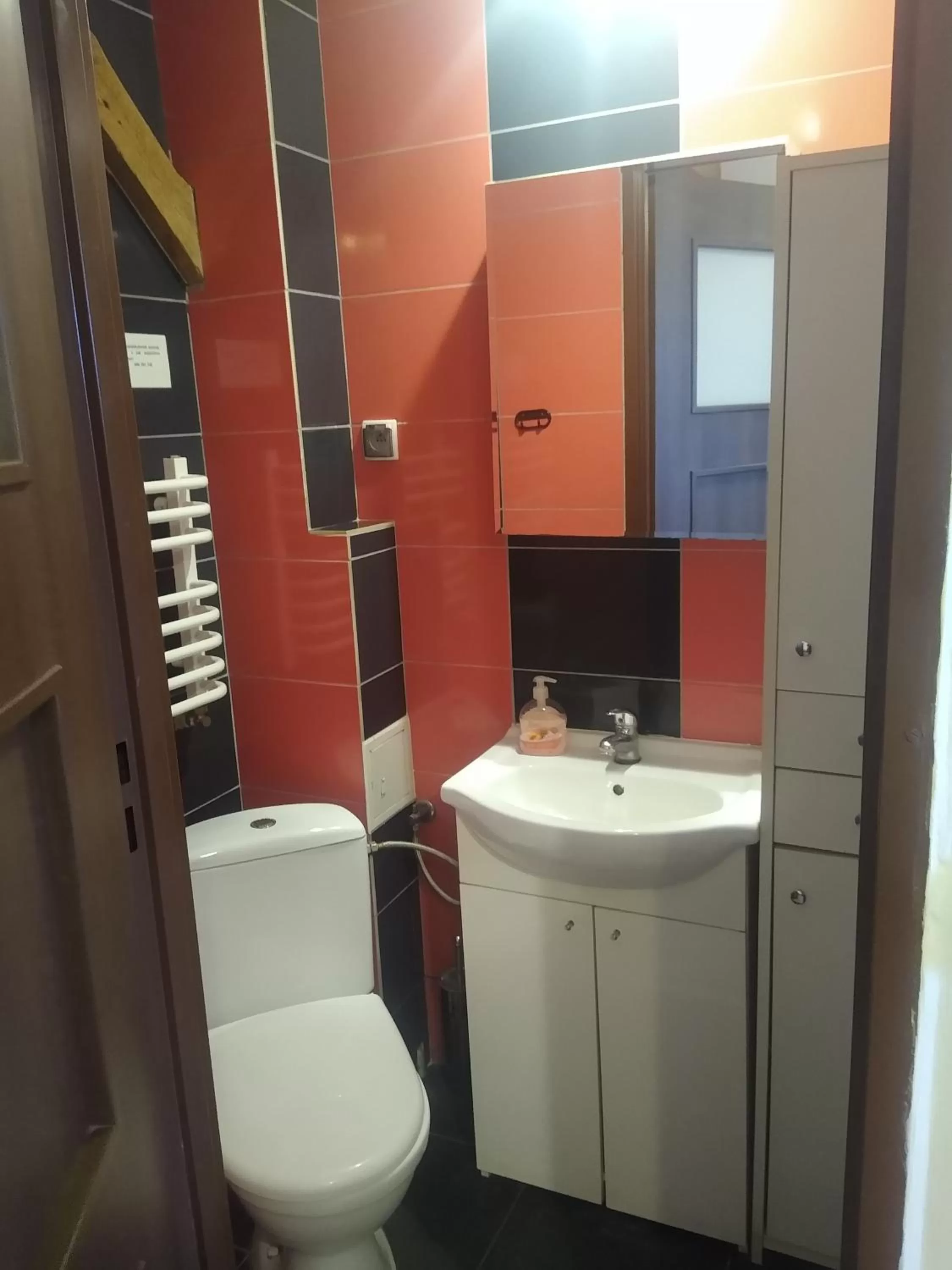 Toilet in Zajazd Eljan-Centrum Noclegowe