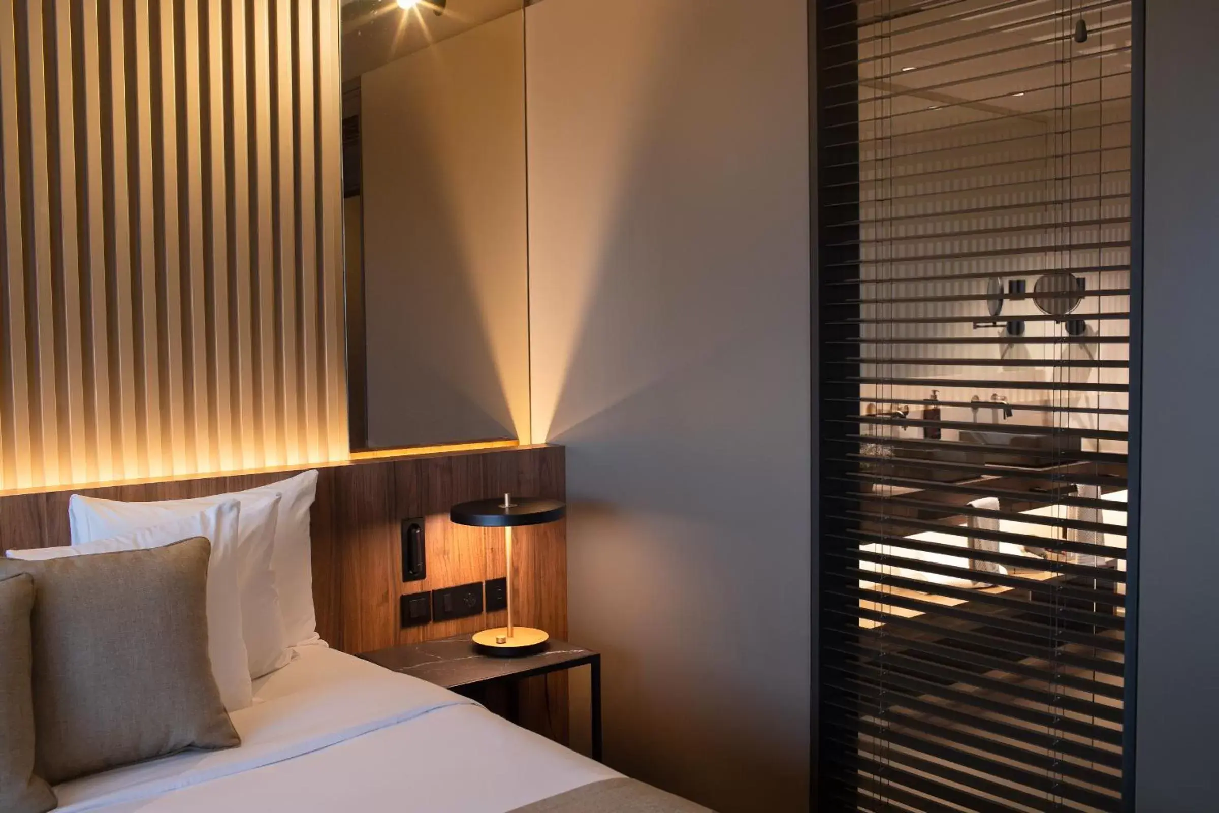 Bedroom, Bed in BAH Barcelona Airport Hotel