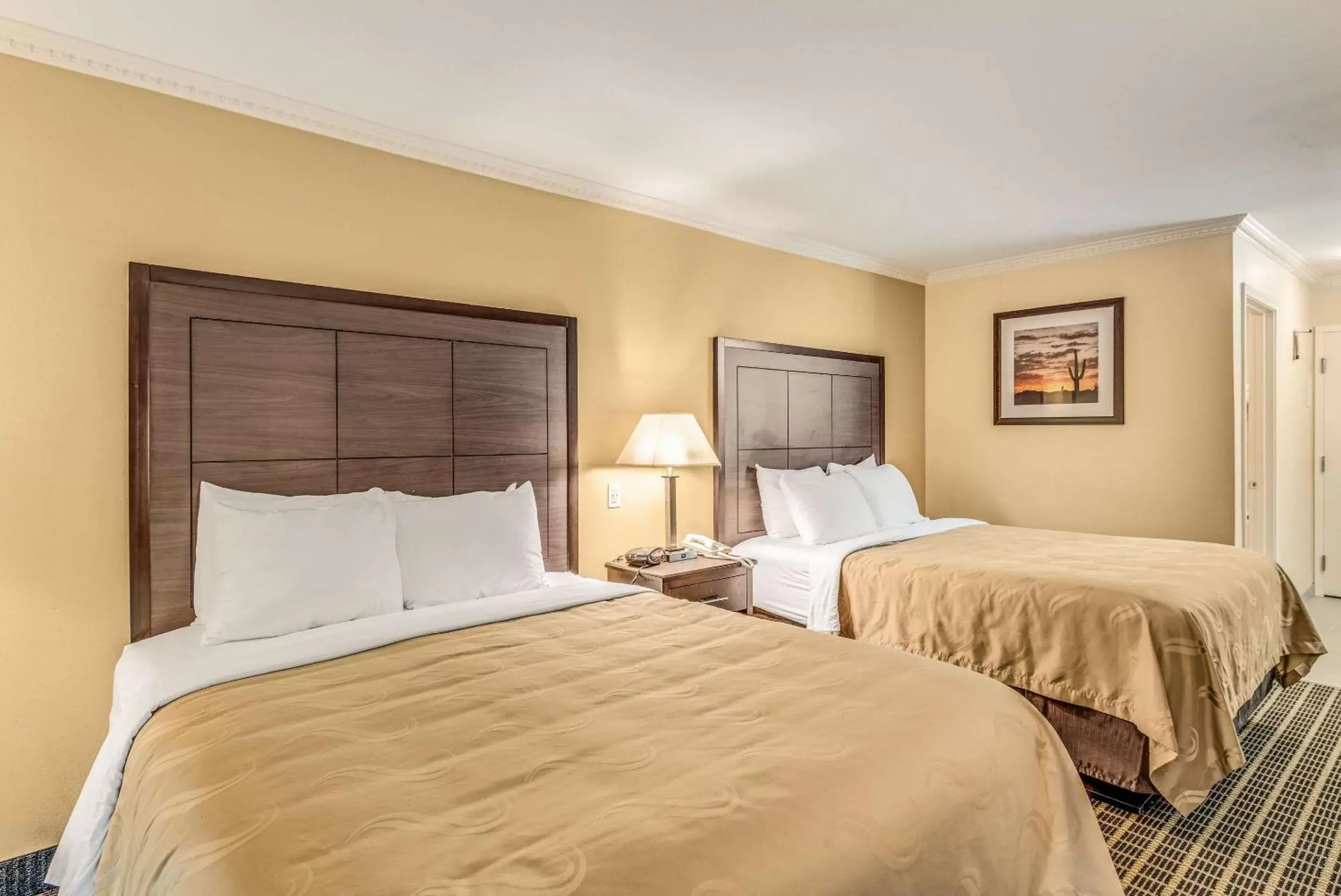 Photo of the whole room, Bed in Quality Inn Ozona I-10