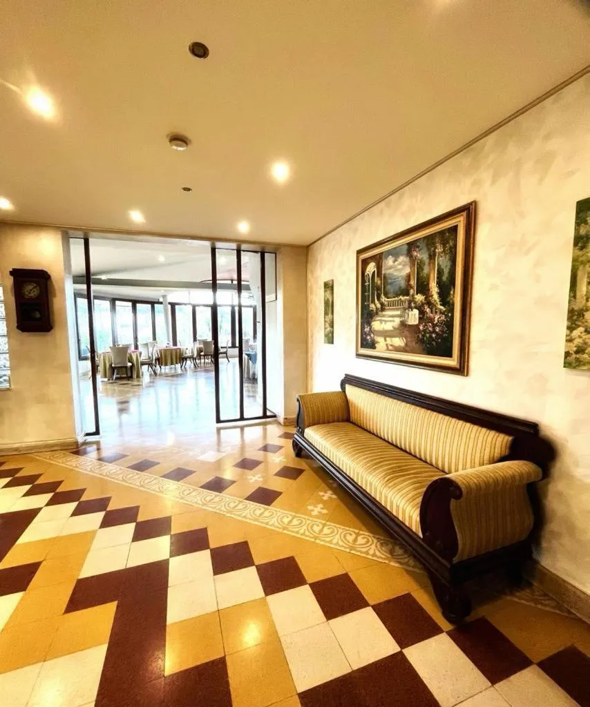 Lounge or bar in TK HOTEL - ex Ares