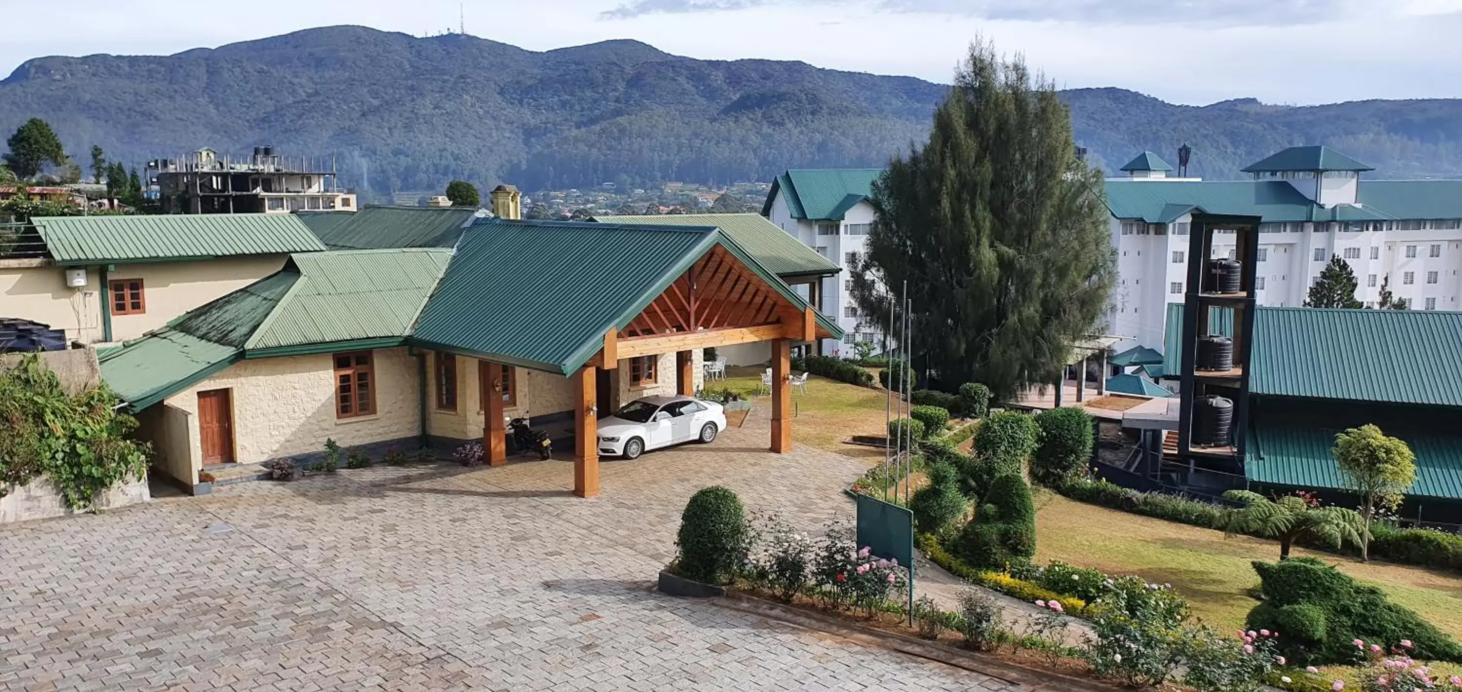 Property Building in Tea Bush Hotel