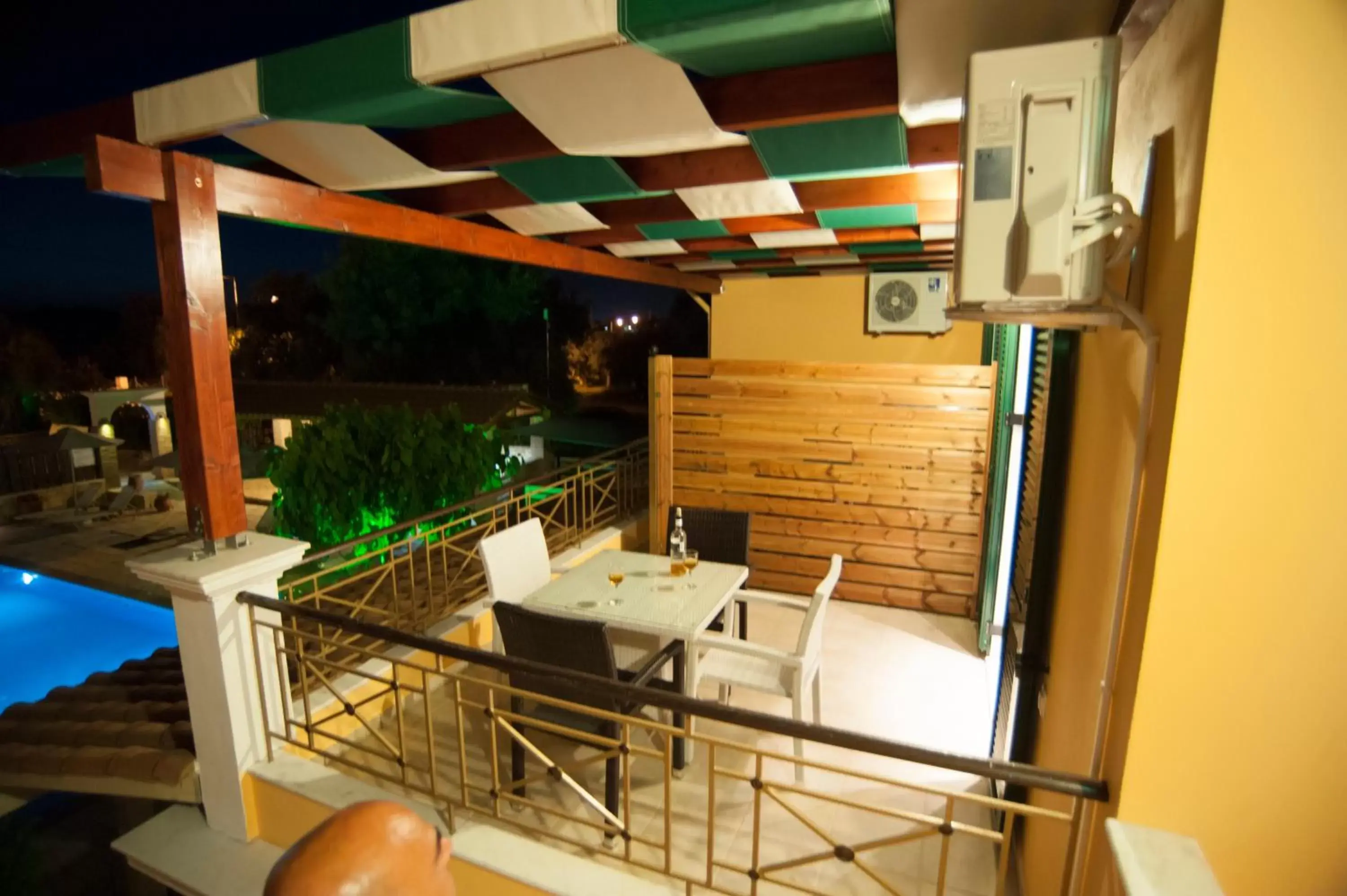 Night, Lounge/Bar in Villa Vita Holidays