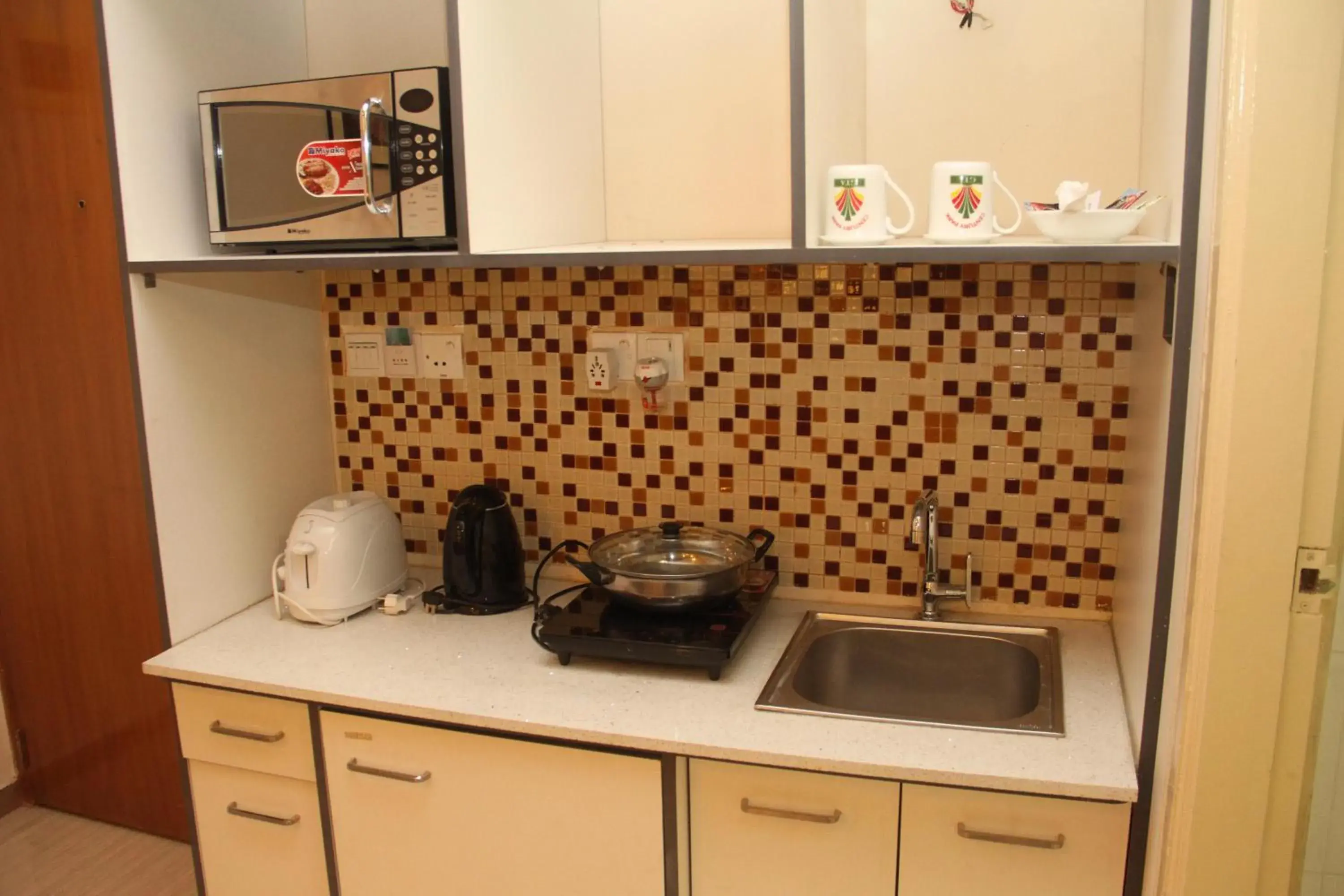 Kitchen/Kitchenette in Century Park Residence