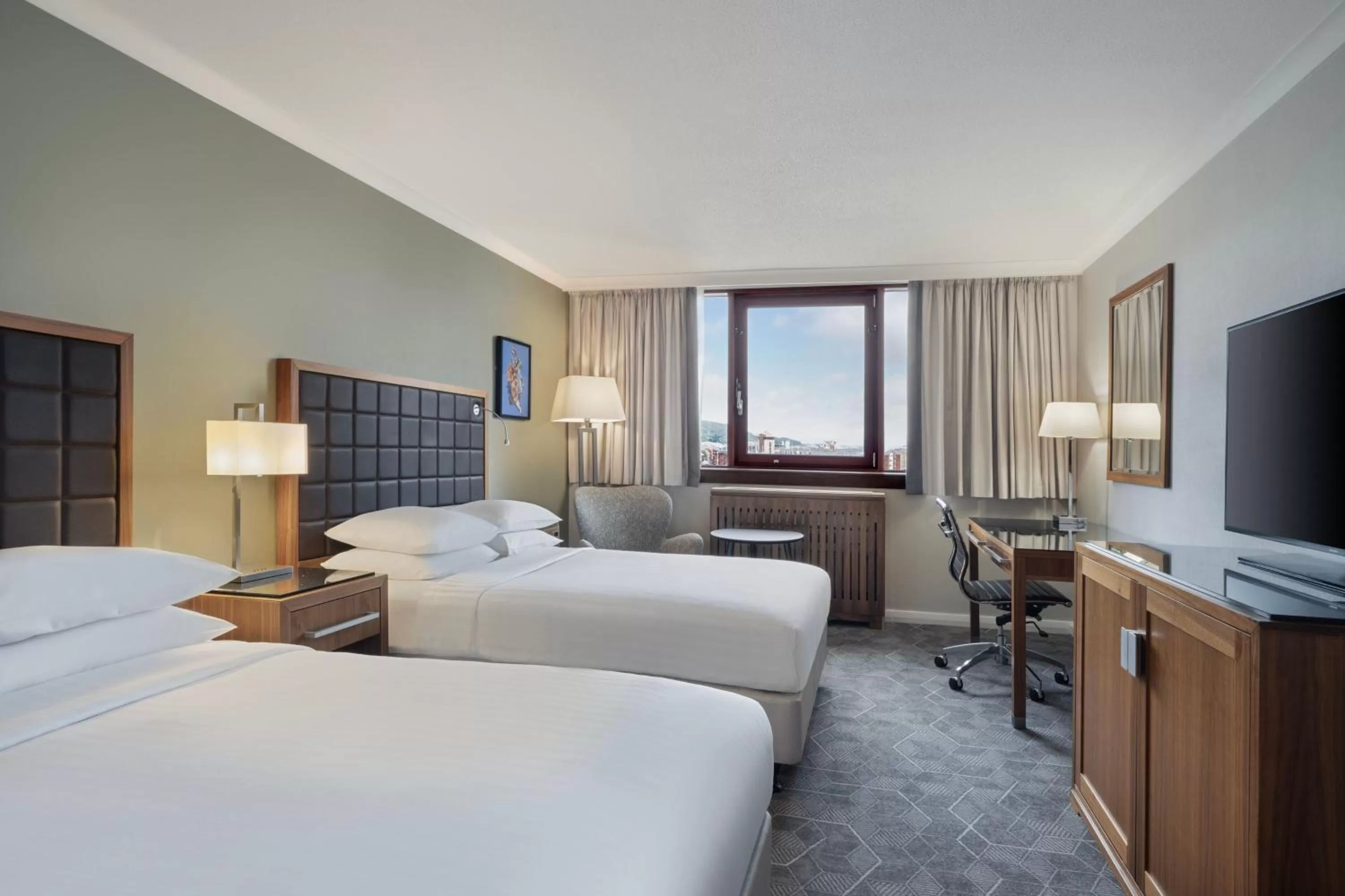 Photo of the whole room, Bed in Delta Hotels by Marriott Swansea