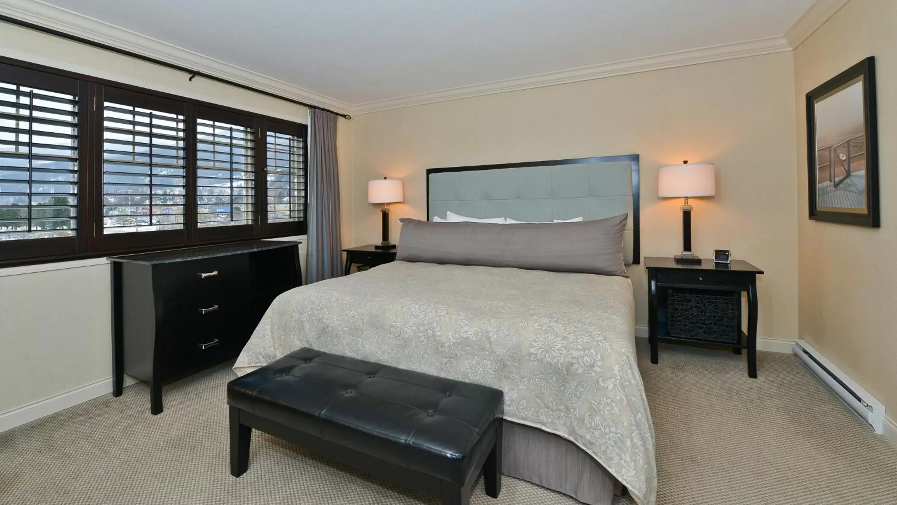Bed, Room Photo in Prestige Lakeside Resort, WorldHotels Elite