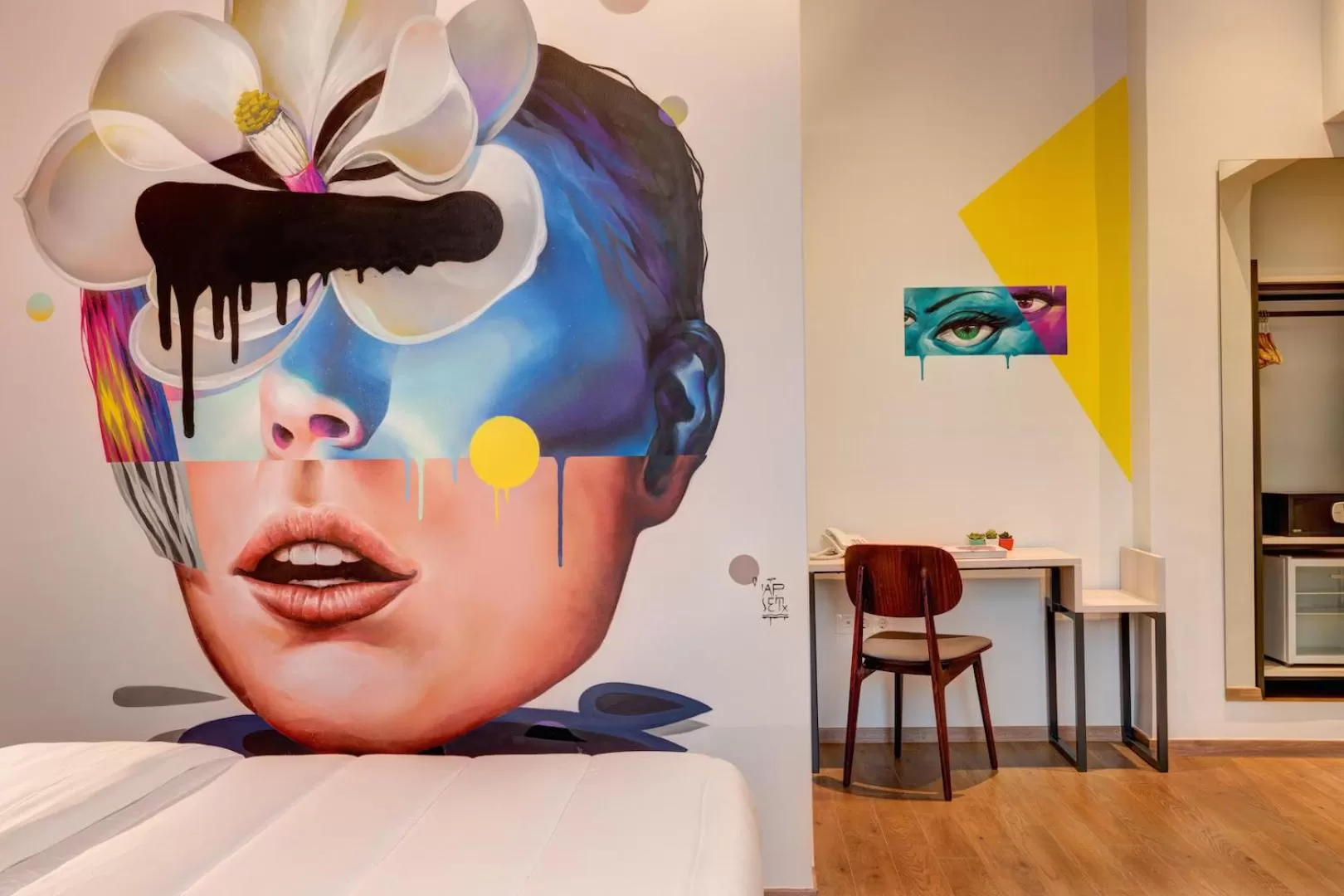 Decorative detail in Colors Urban Hotel Thessaloniki