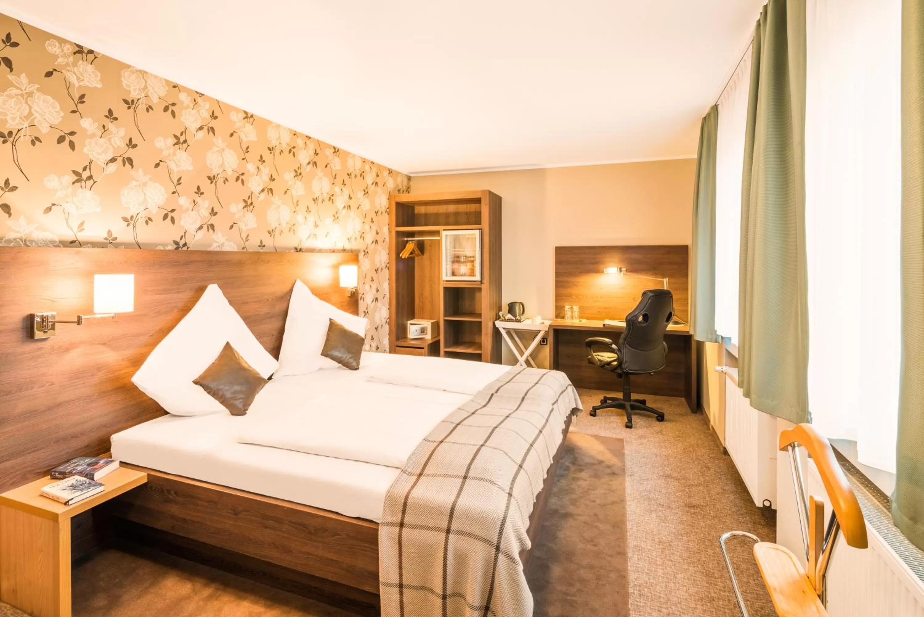 Photo of the whole room, Bed in L'Escala