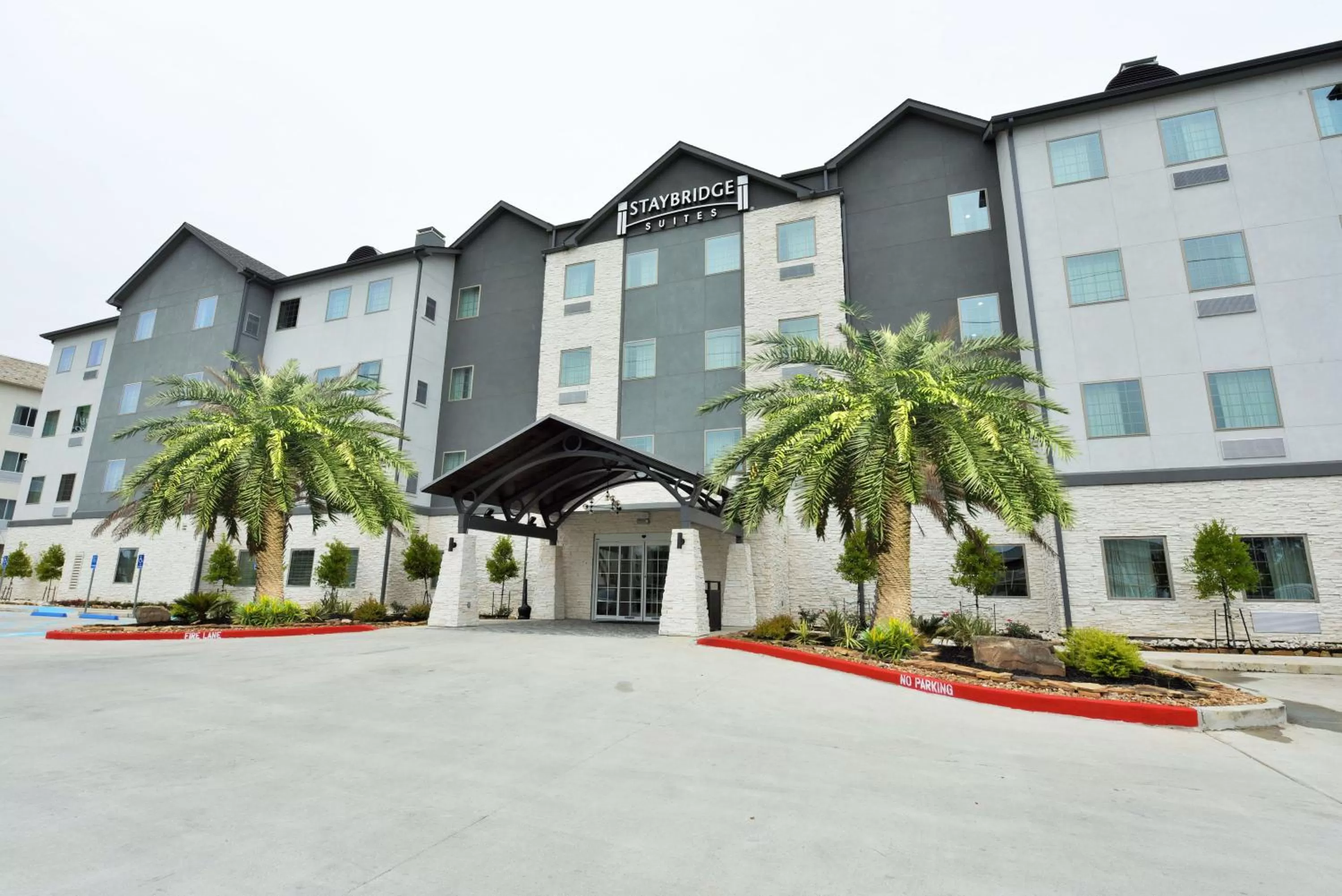 Property building in Staybridge Suites - Lake Charles by IHG