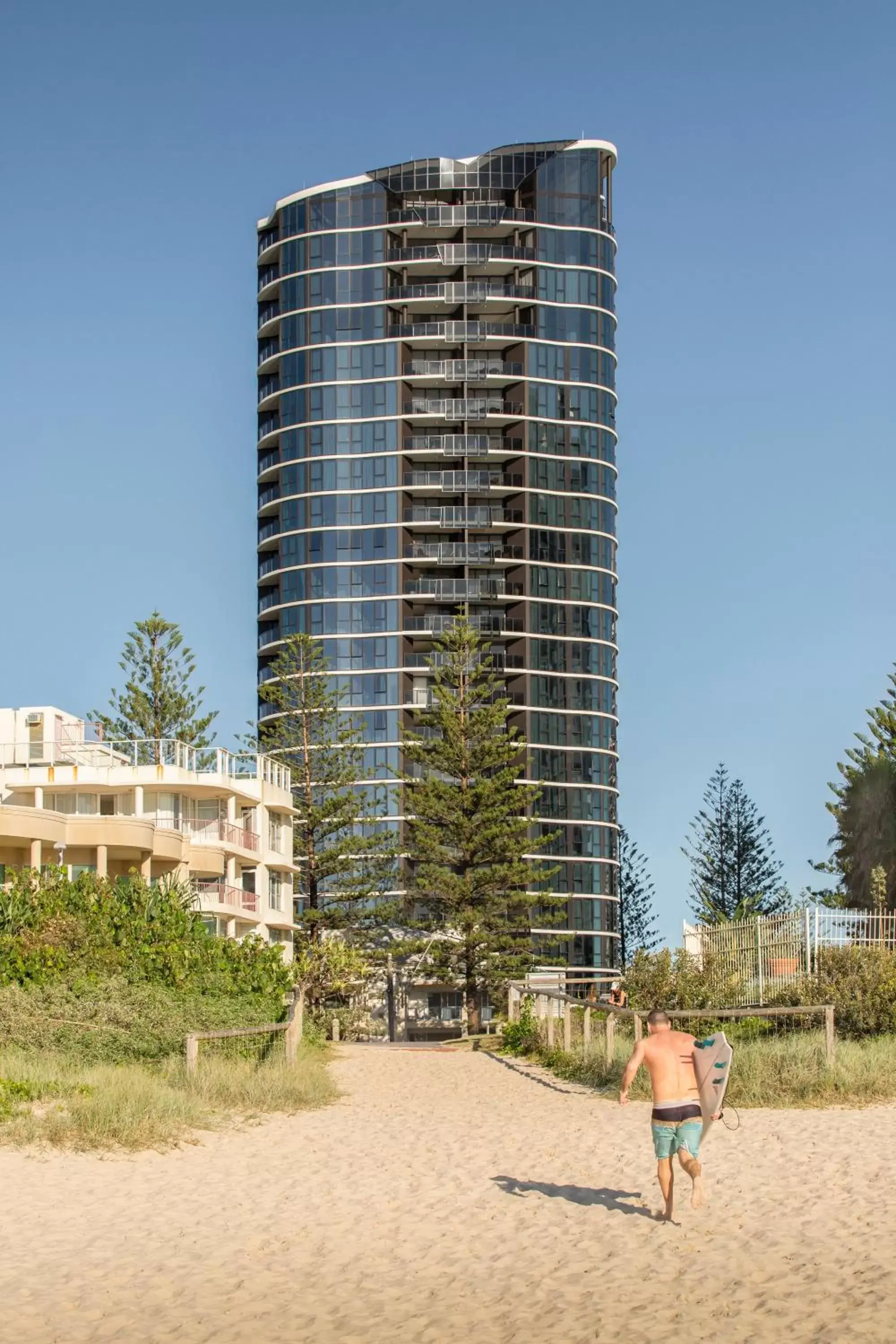 Property Building in Vue Broadbeach