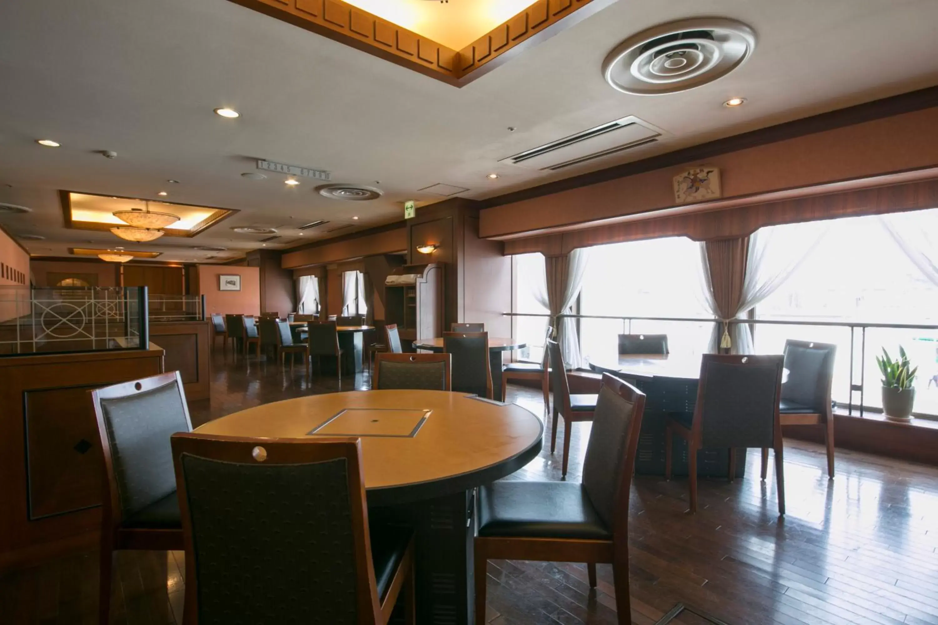 Restaurant/places to eat in Hida Takayama Washington Hotel Plaza Restaurant/places to eat in Hida Takayama Washington Hotel Plaza