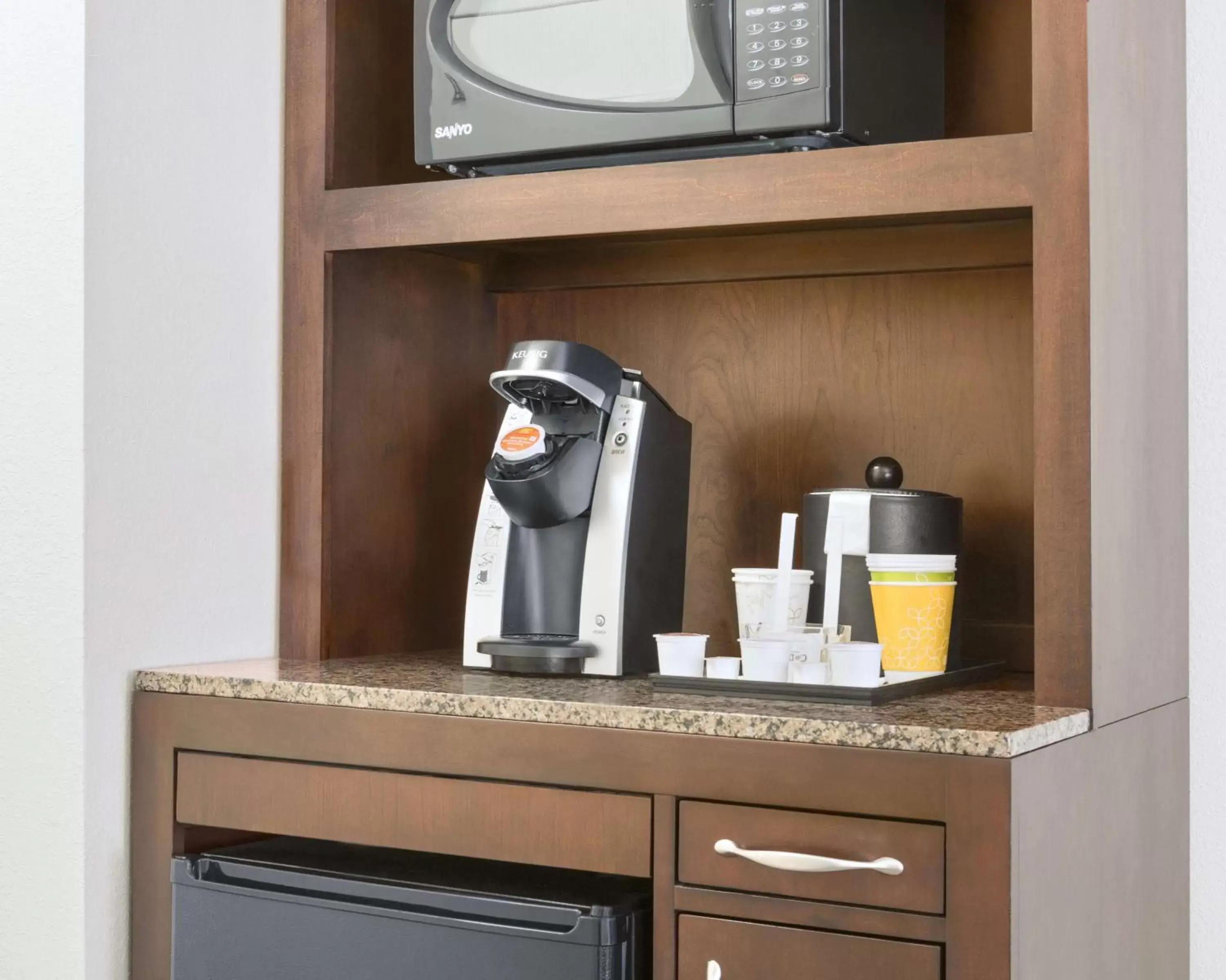 Coffee/Tea Facilities in Hilton Garden Inn Tuscaloosa