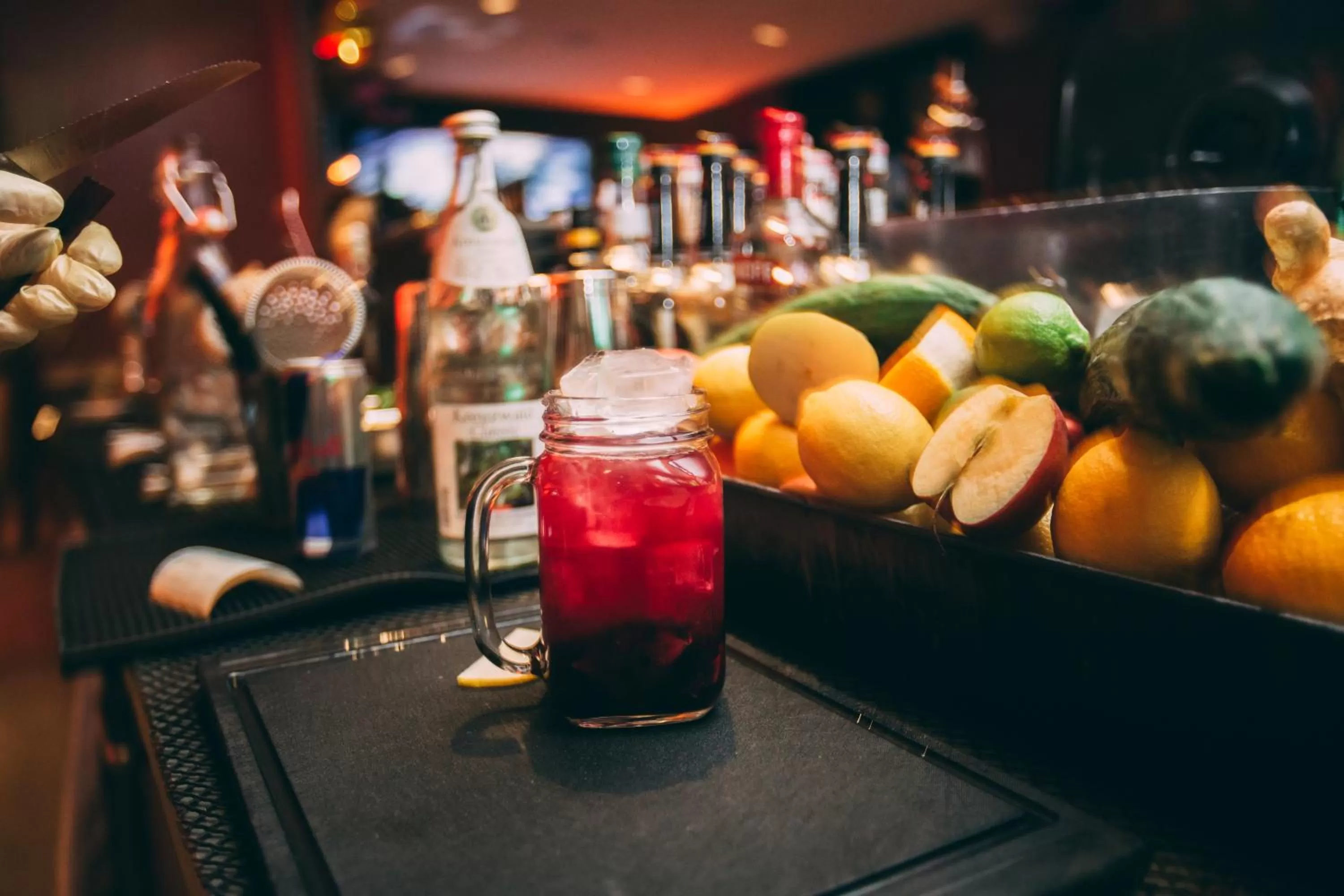 Food and drinks in Me and All Hotel Dusseldorf, by Hyatt