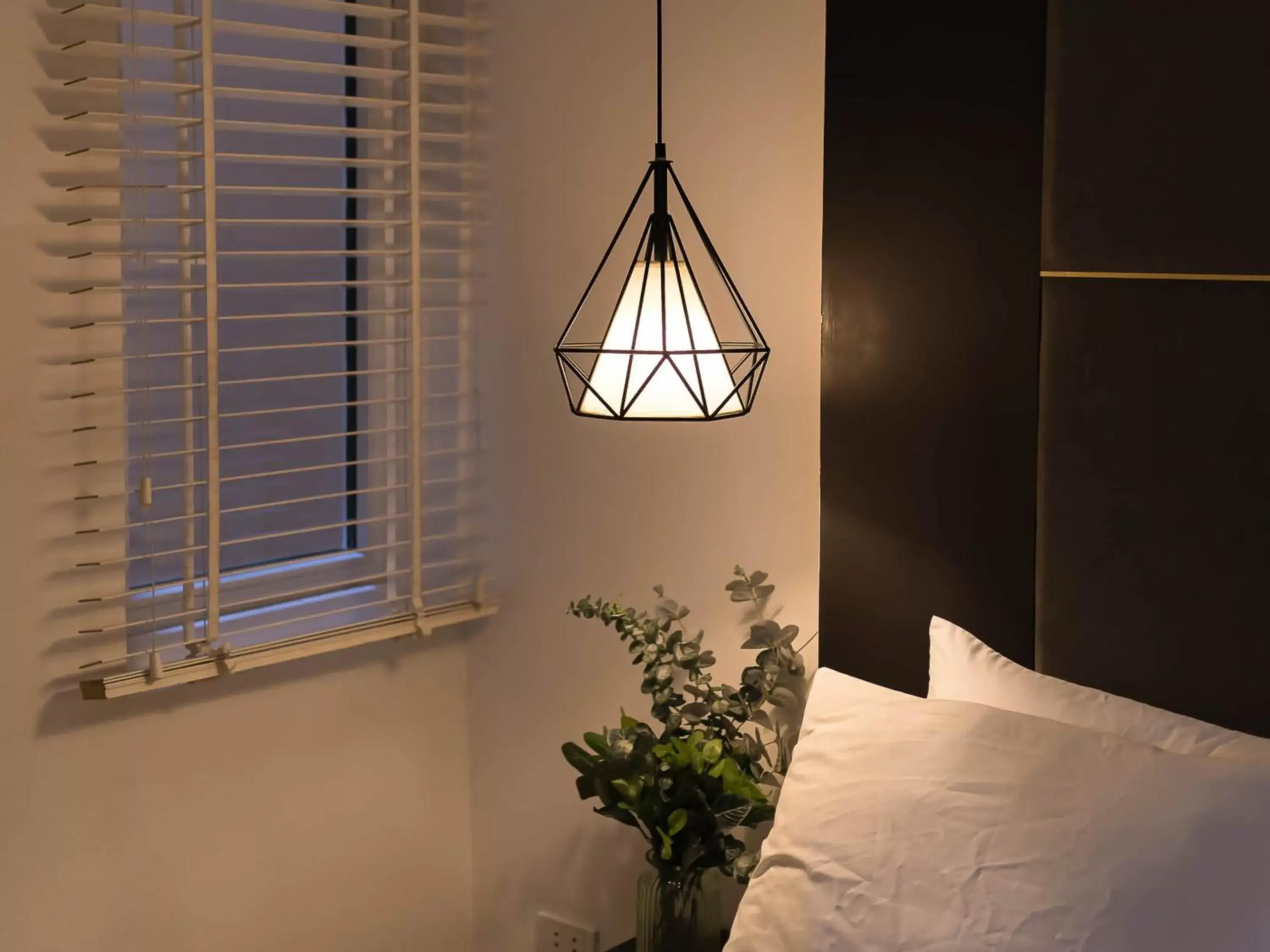 View (from property/room), Bed in Keypad Hotel - 24 Hang Ga View (from property/room), Bed in Keypad Hotel - 24 Hang Ga