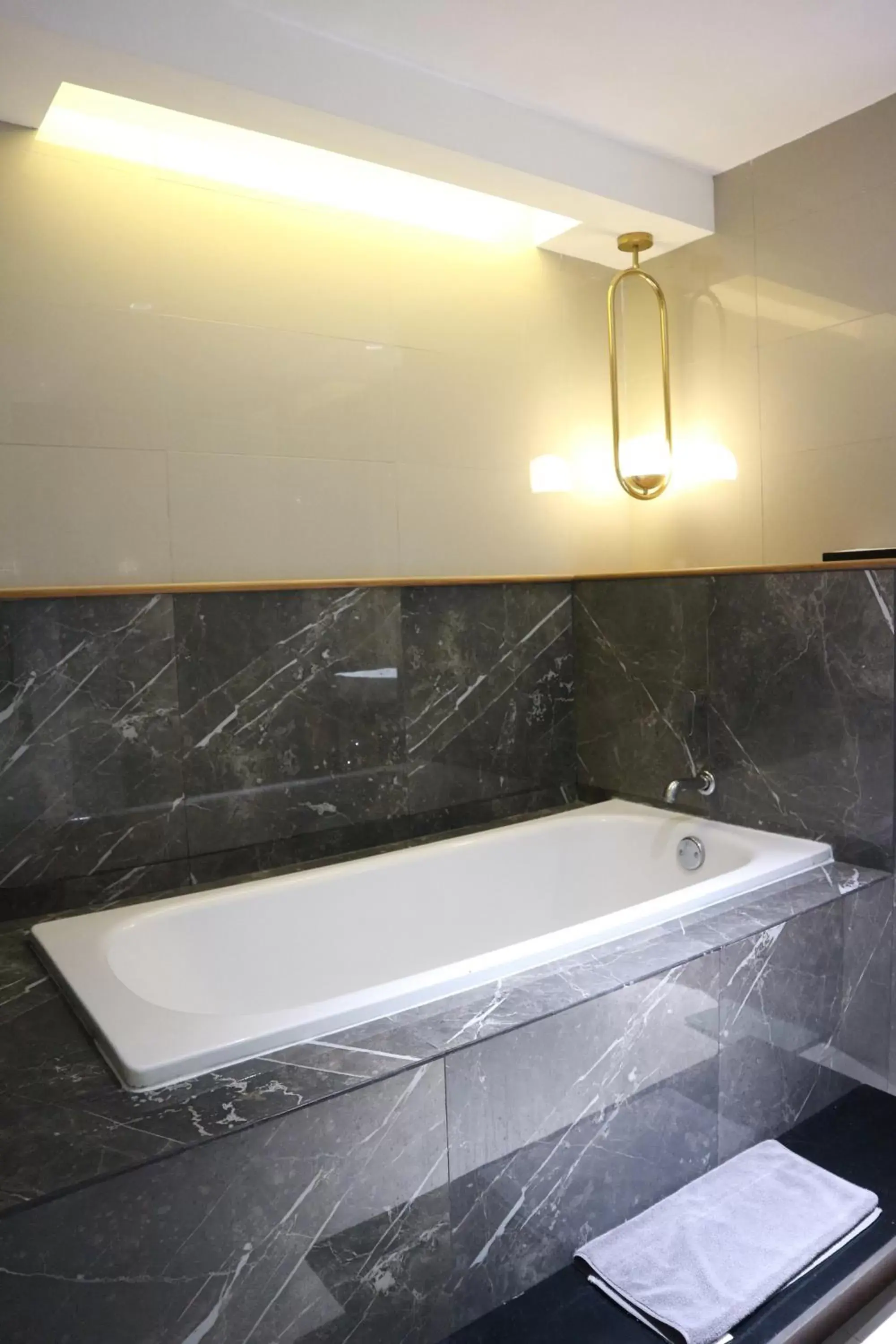 Bath, Bathroom in Hotel Santika Premiere Bintaro