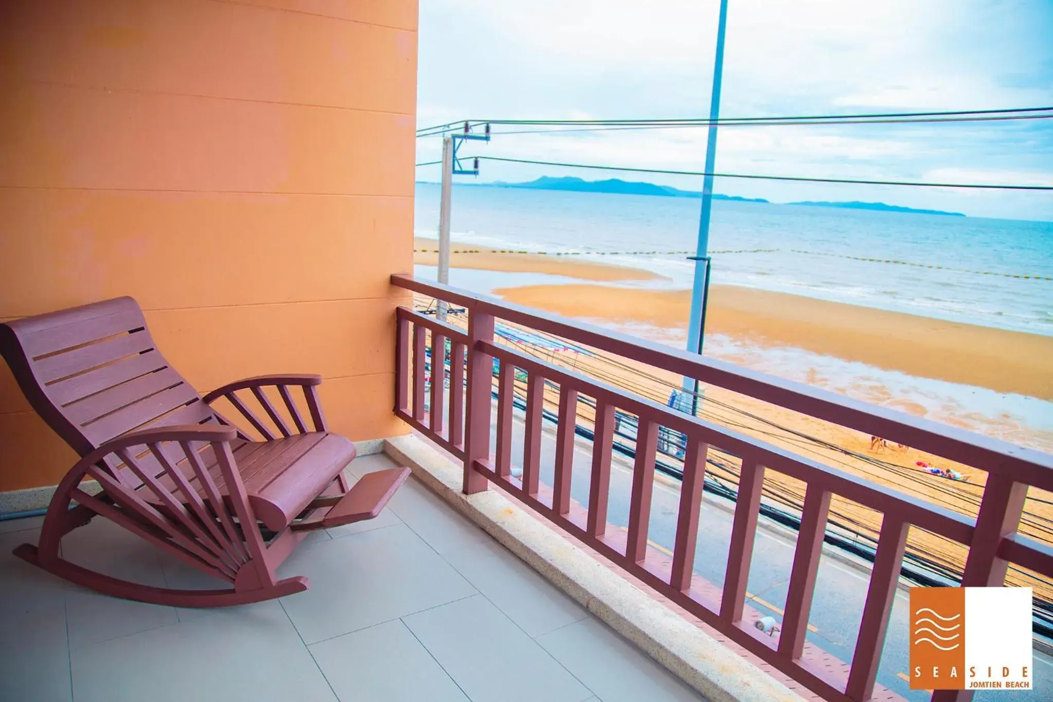 Sea view, Balcony/Terrace in Seaside Jomtien Beach