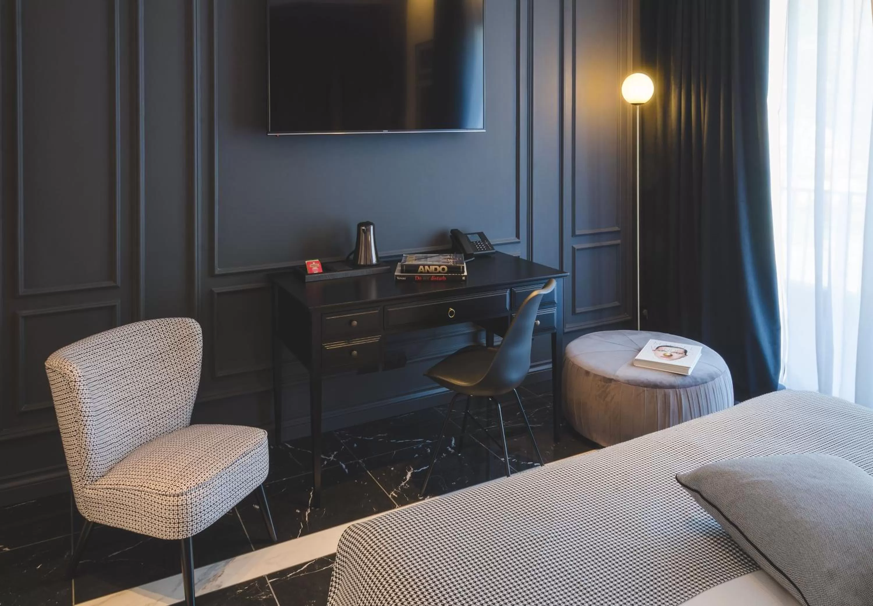 TV and multimedia, TV/Entertainment Center in Locanda Appennino