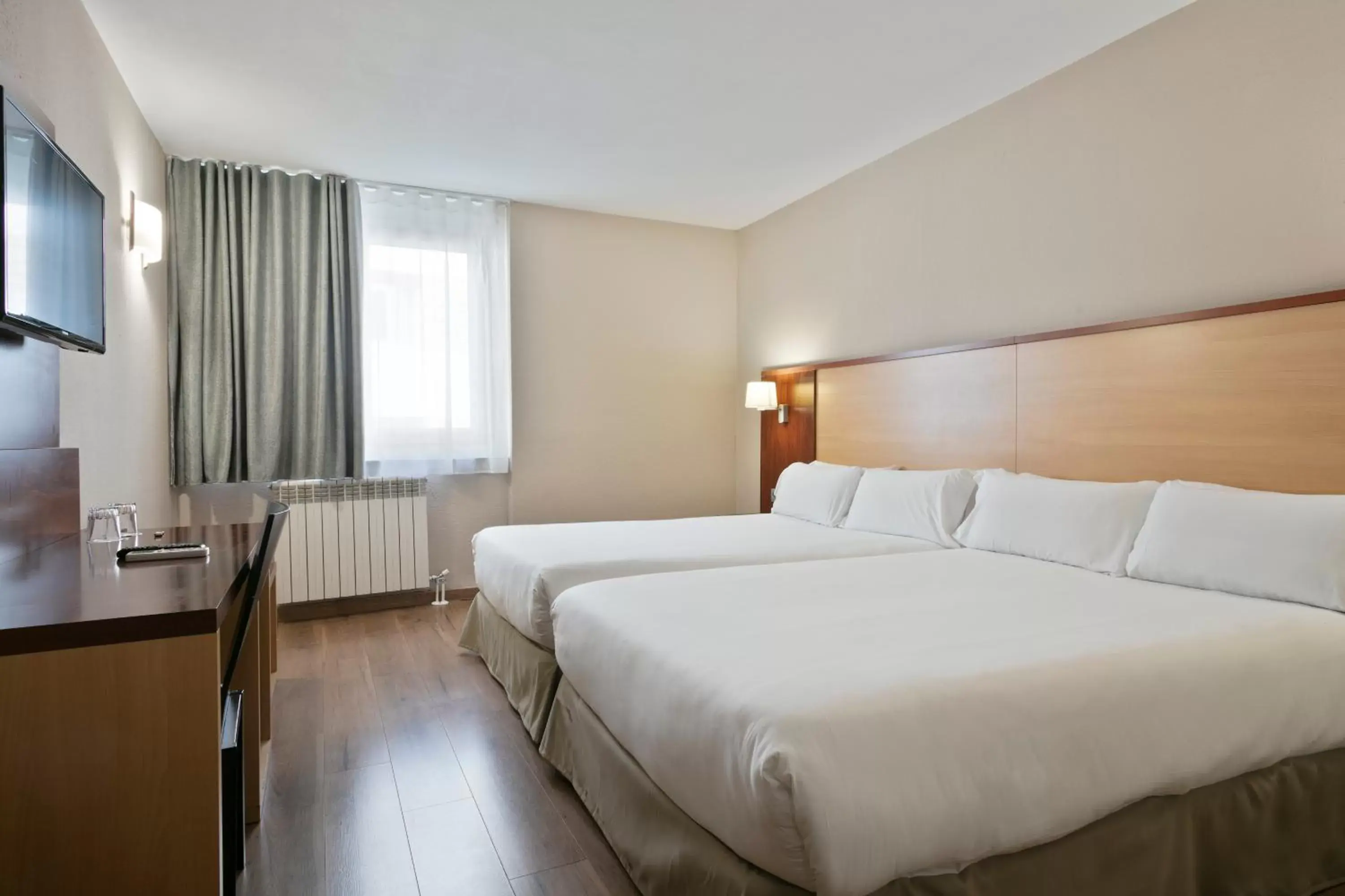 Bedroom, Bed in Hotel Best Andorra Center
