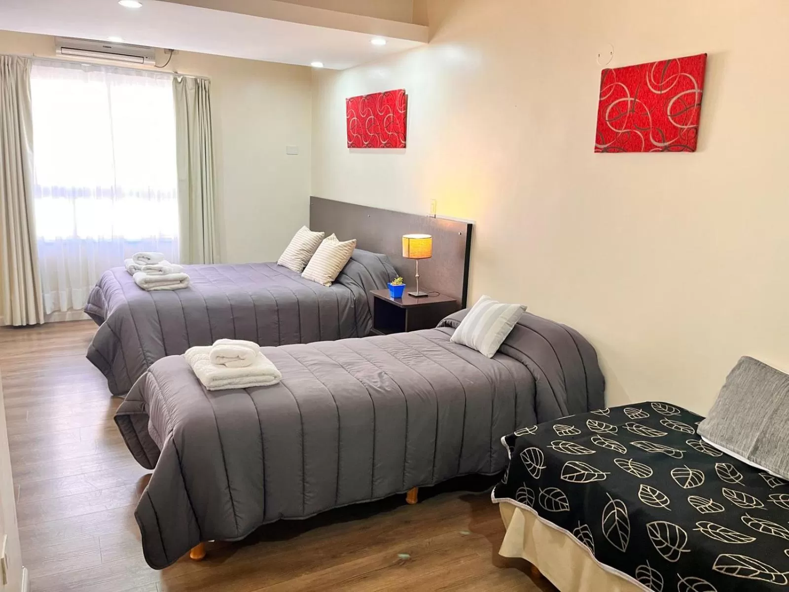 Photo of the whole room in Hotel ATEPSA