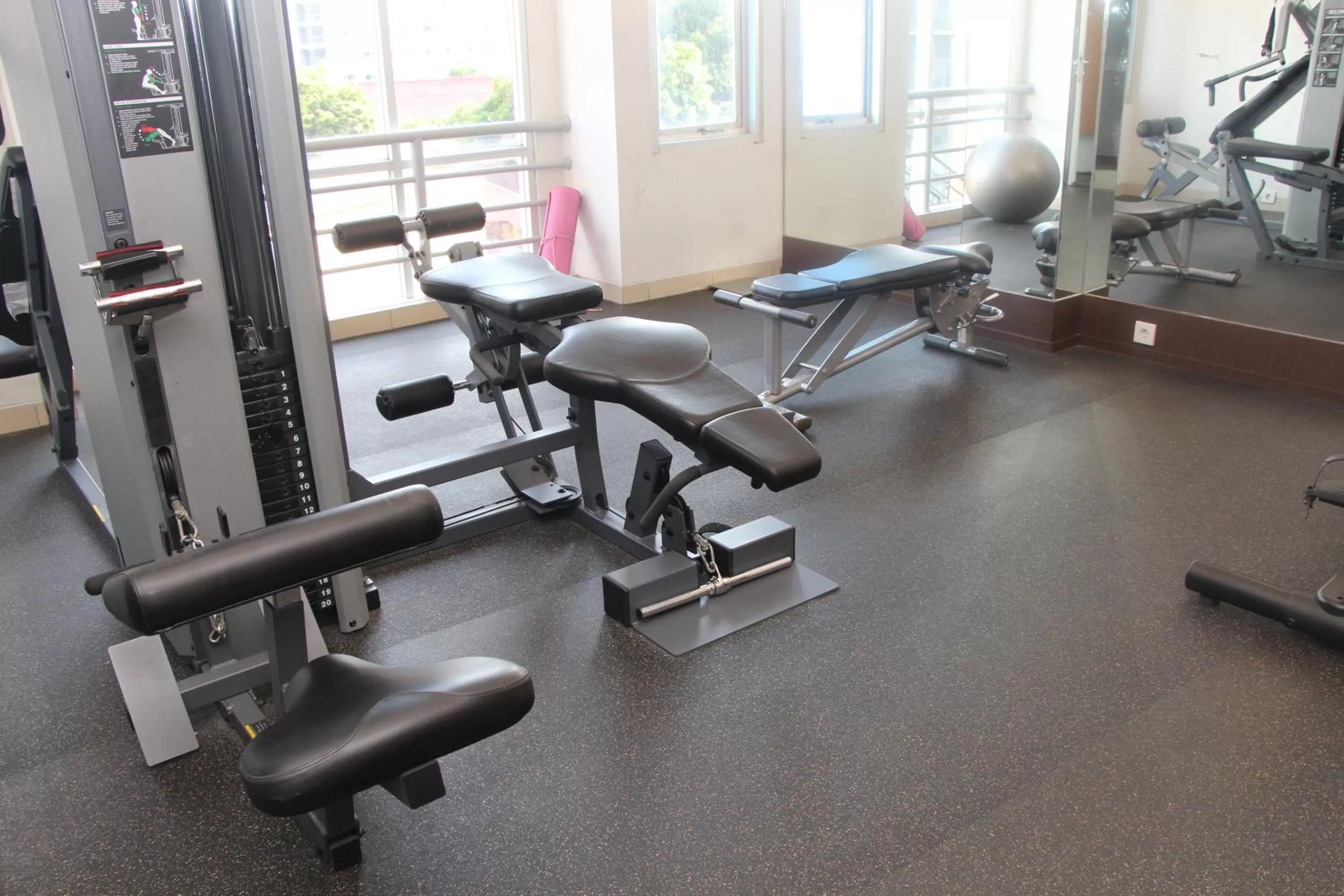 Fitness centre/facilities in Swiss-Belinn Balikpapan