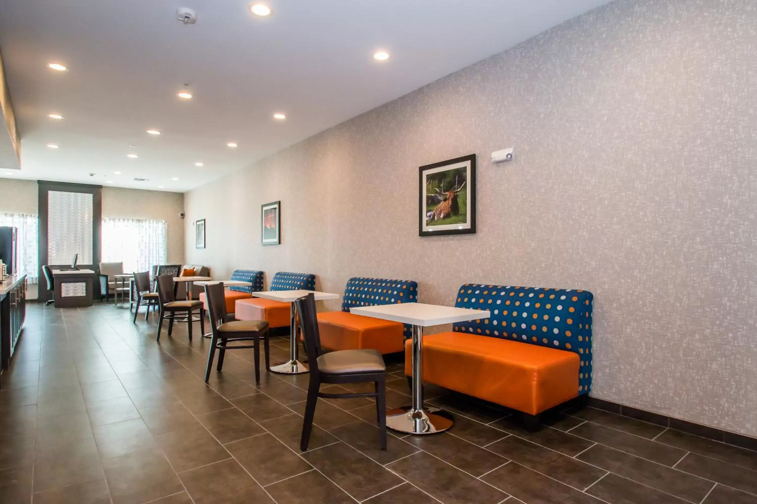 Lobby or reception in Executive Inn Fort Worth West Lobby or reception in Executive Inn Fort Worth West